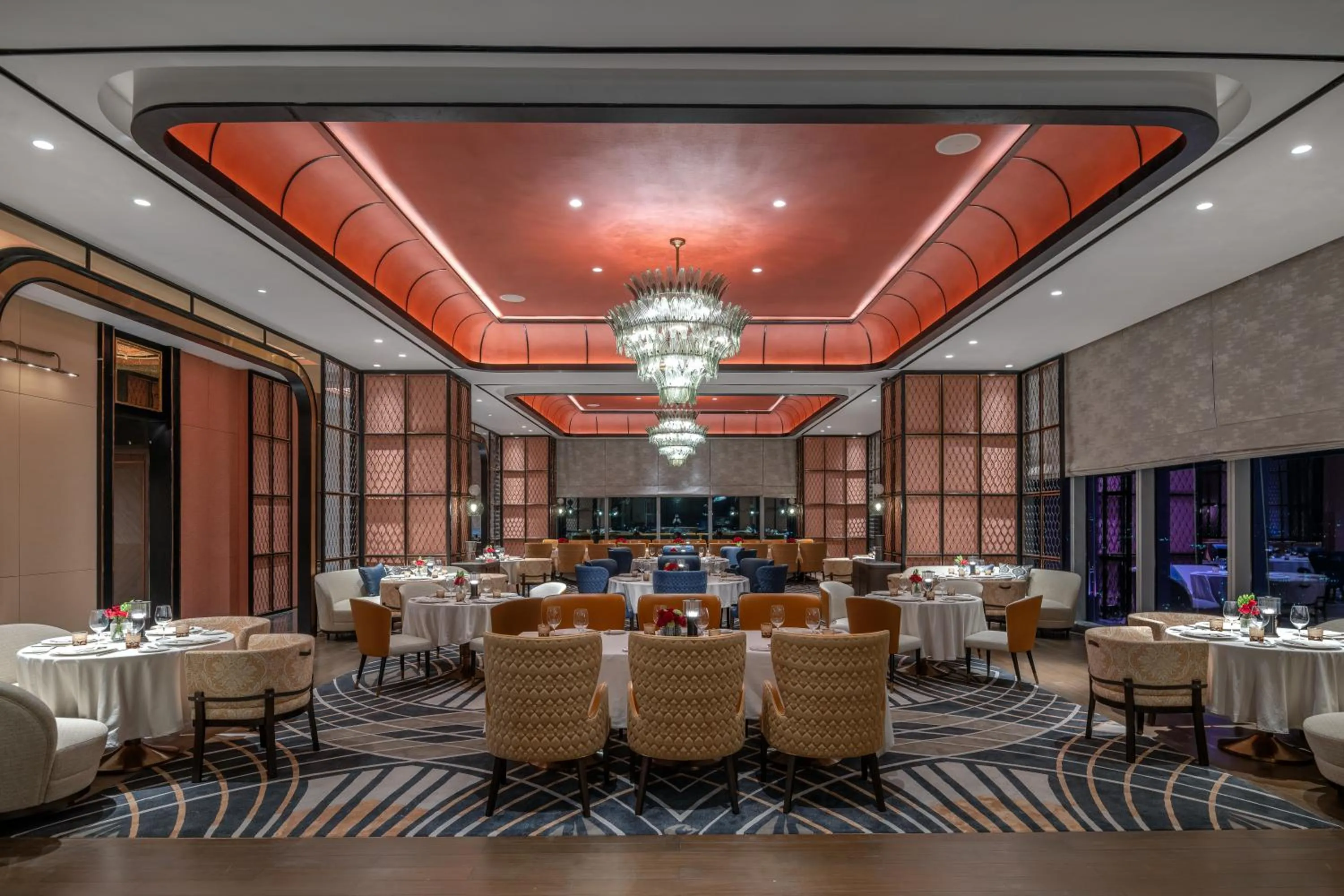 Restaurant/places to eat in Solaire Resort North