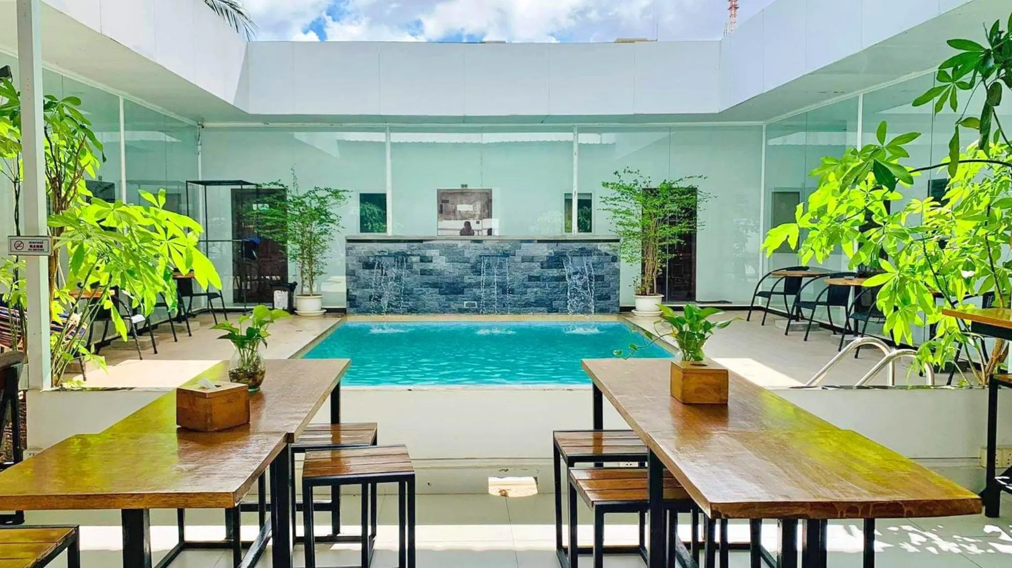 Lobby or reception in Onederz SHV Golden Lion