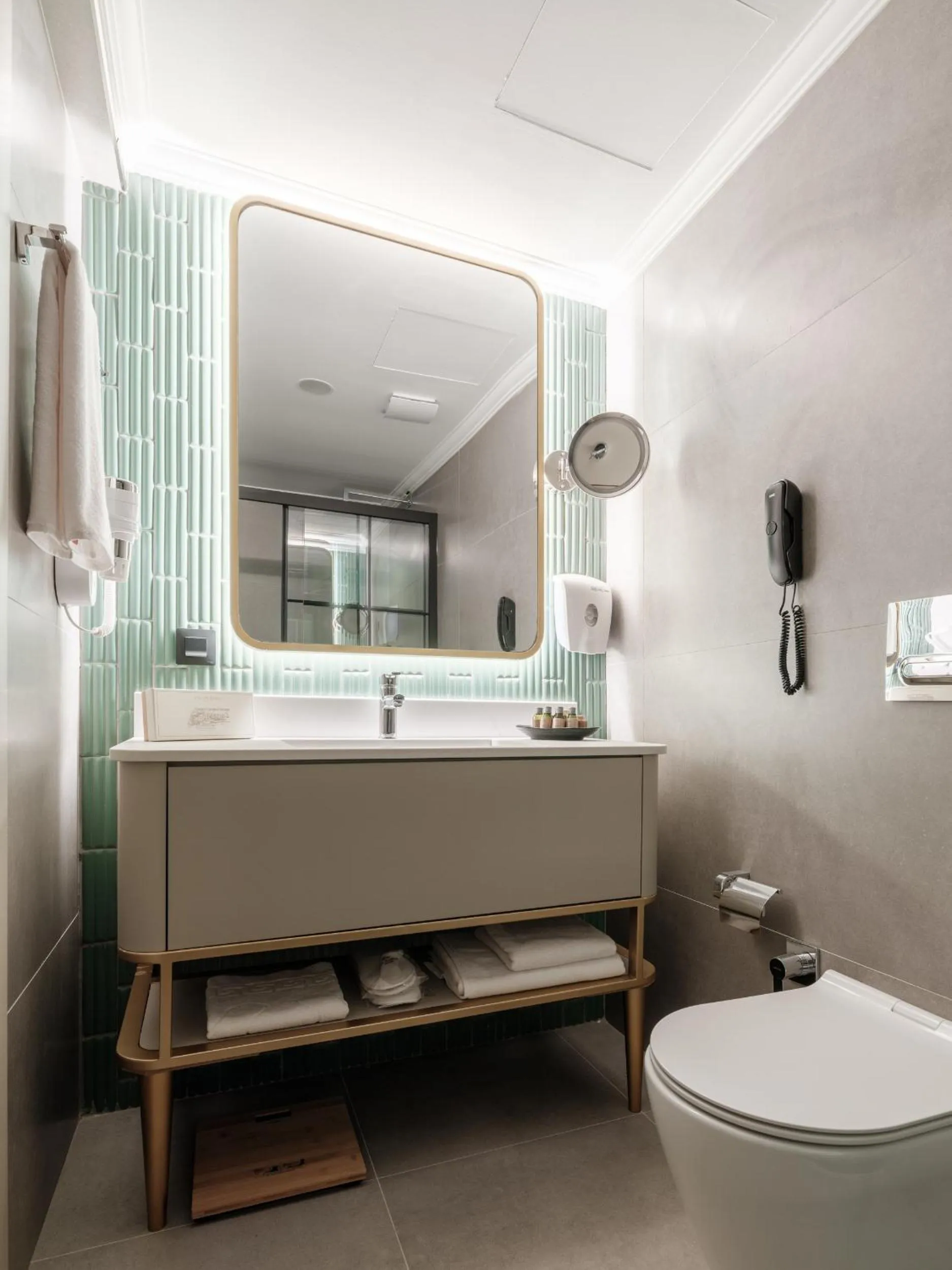 Toilet in Perla Pura