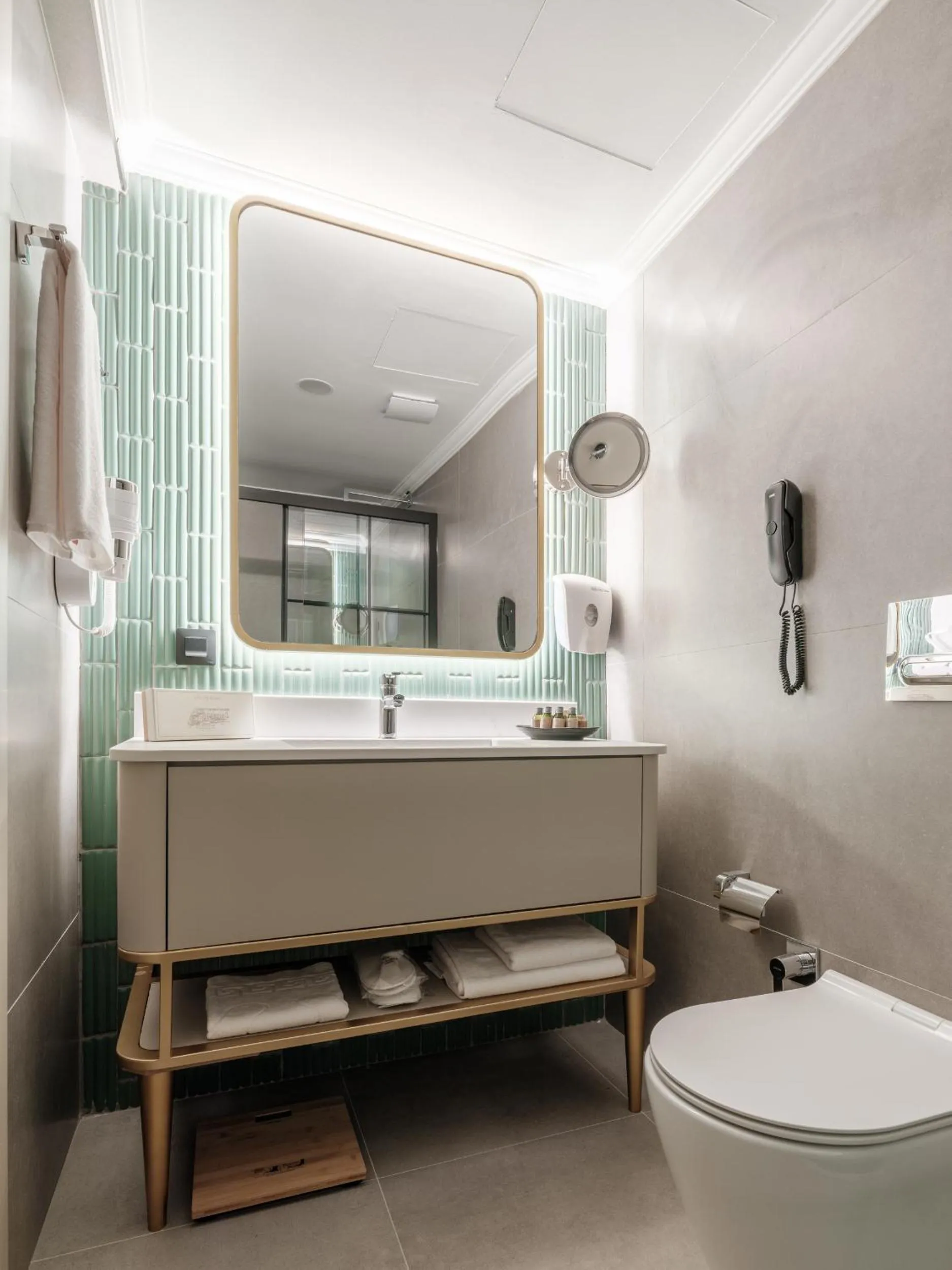 Toilet in Perla Pura