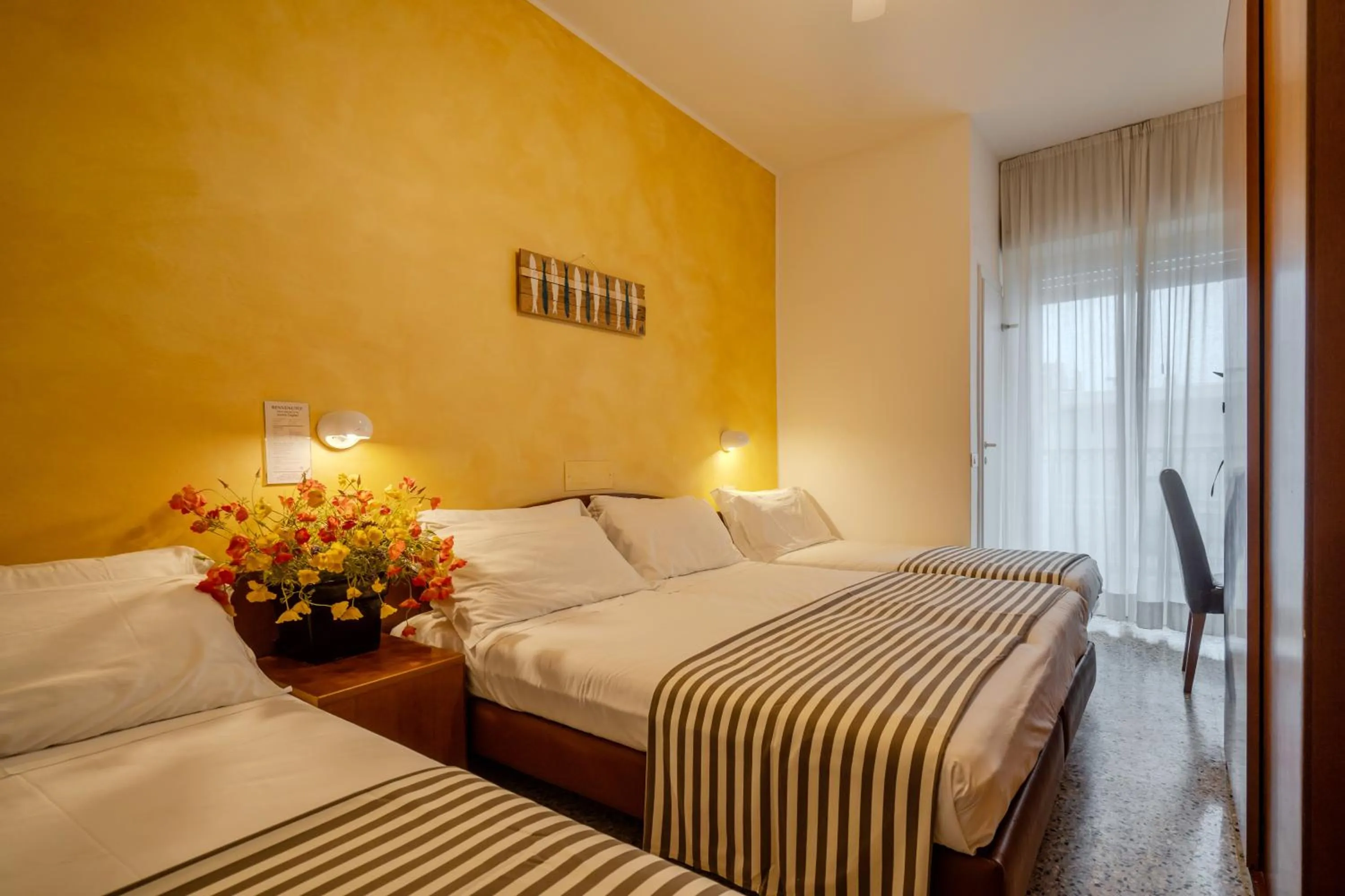 Bedroom, Bed in Hotel Mia