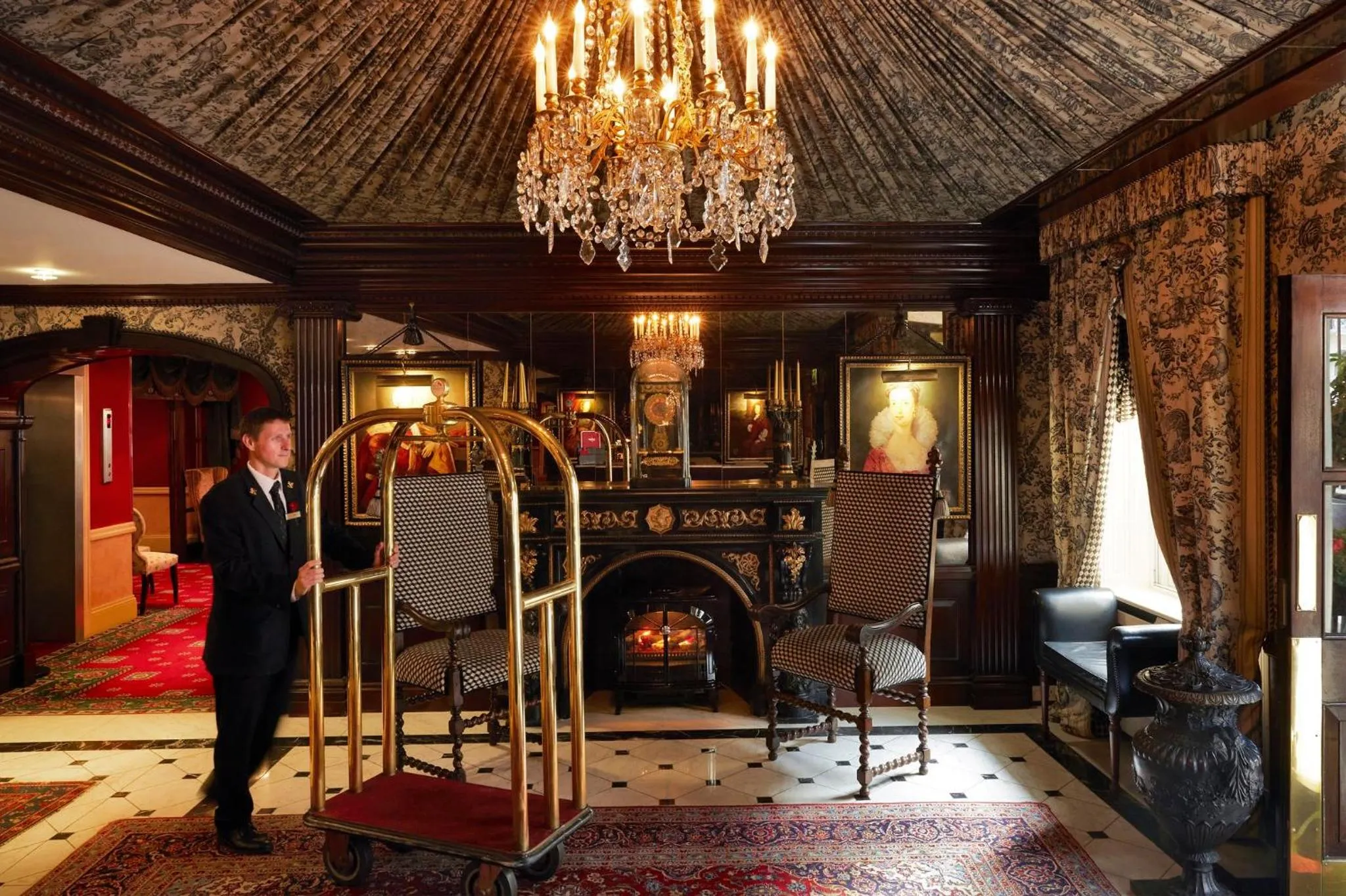 Lobby or reception in The Montague On The Gardens