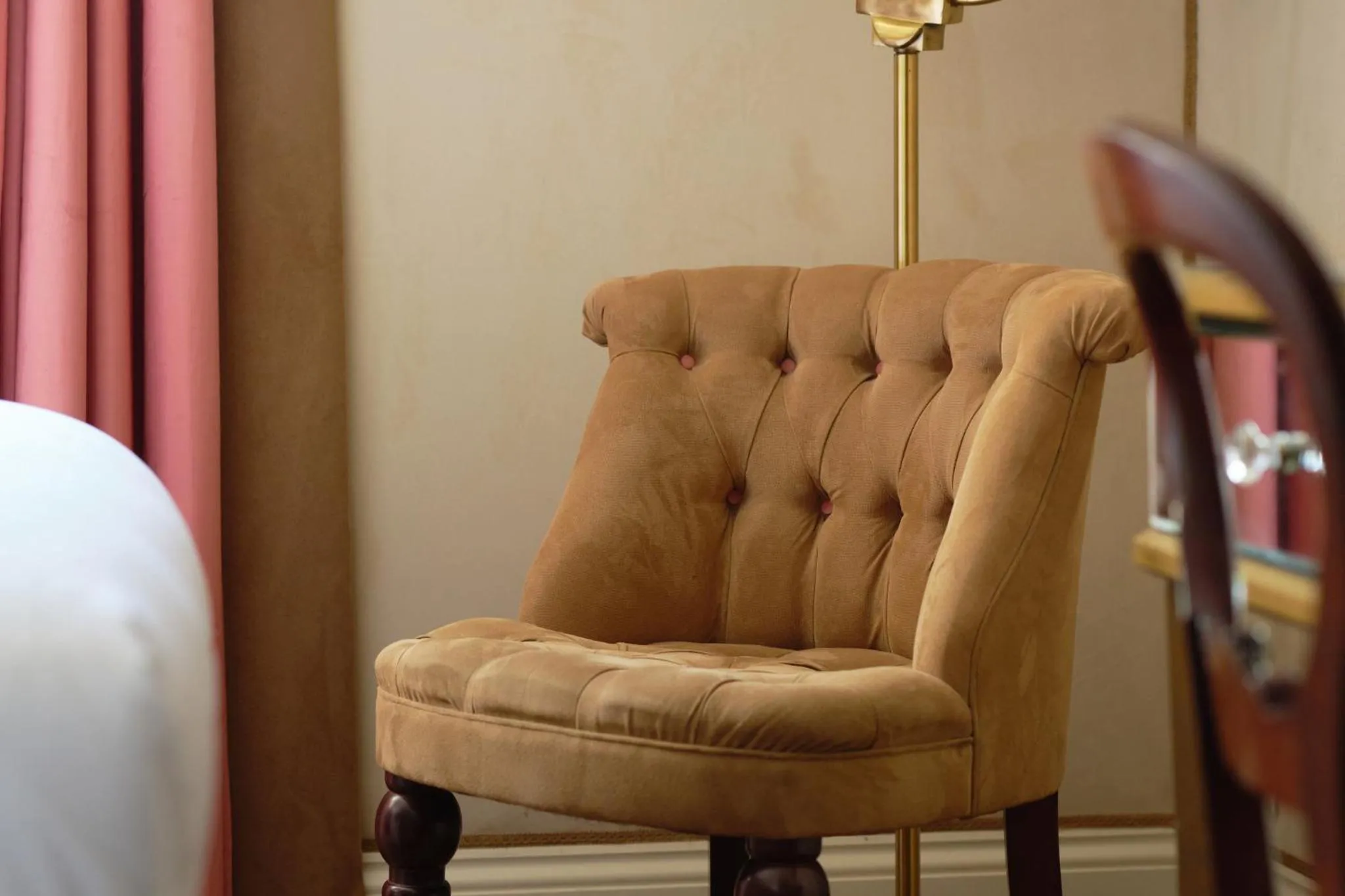 Photo of the whole room in The Montague On The Gardens