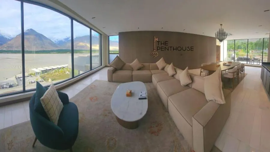 Seating area in Himmel Skardu By Luxus