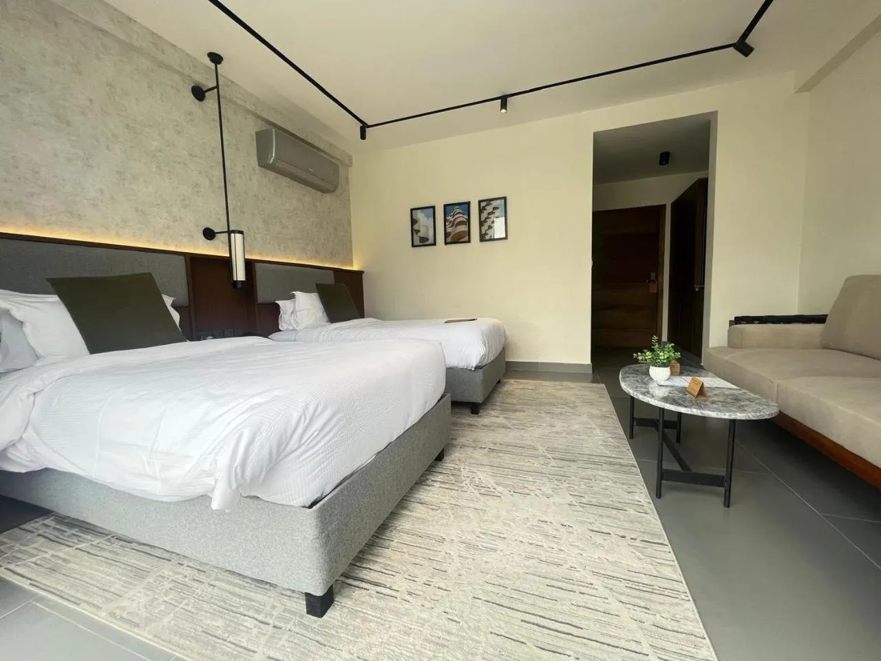 Bed in Himmel Skardu By Luxus