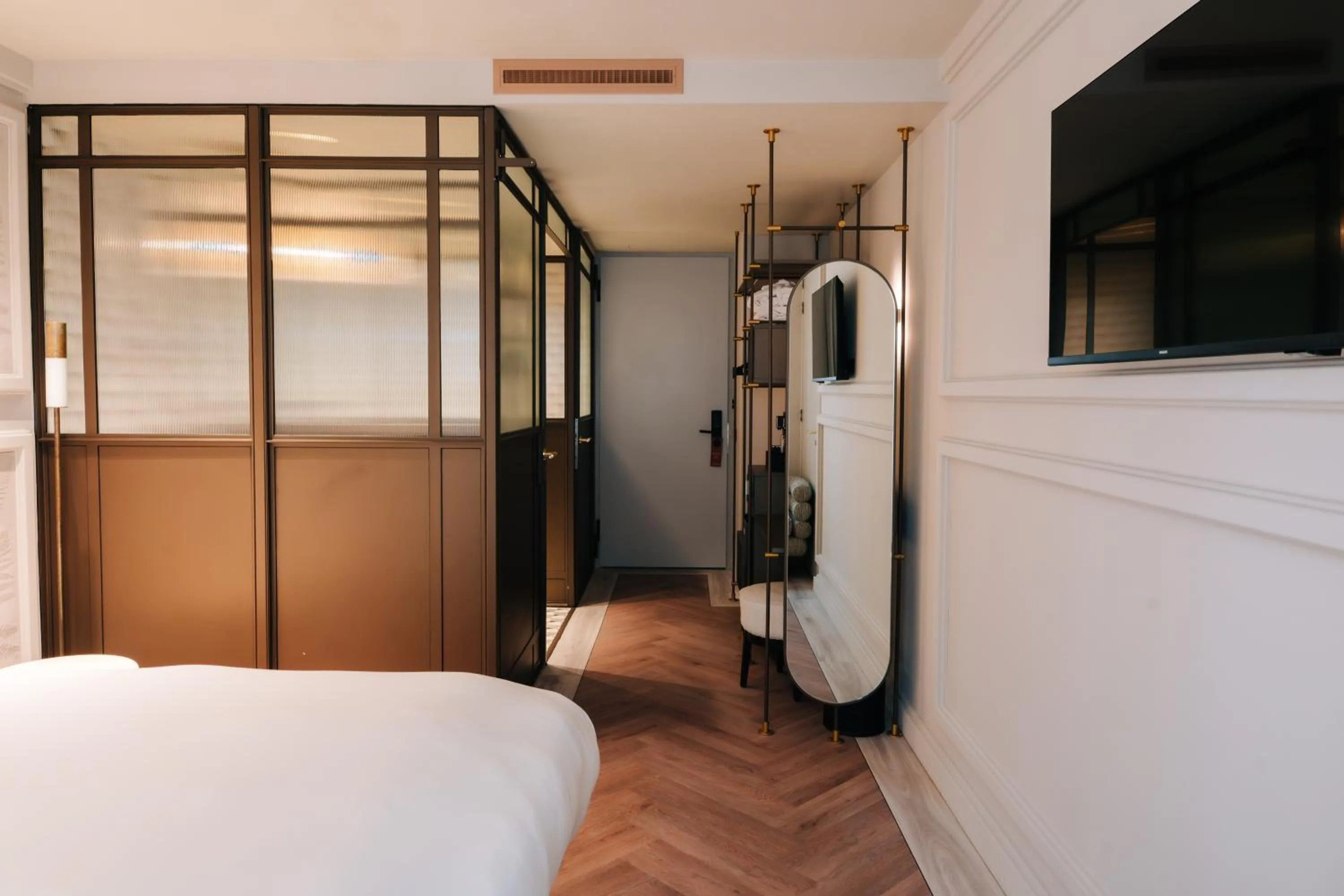 Bed in The Diamond Amsterdam