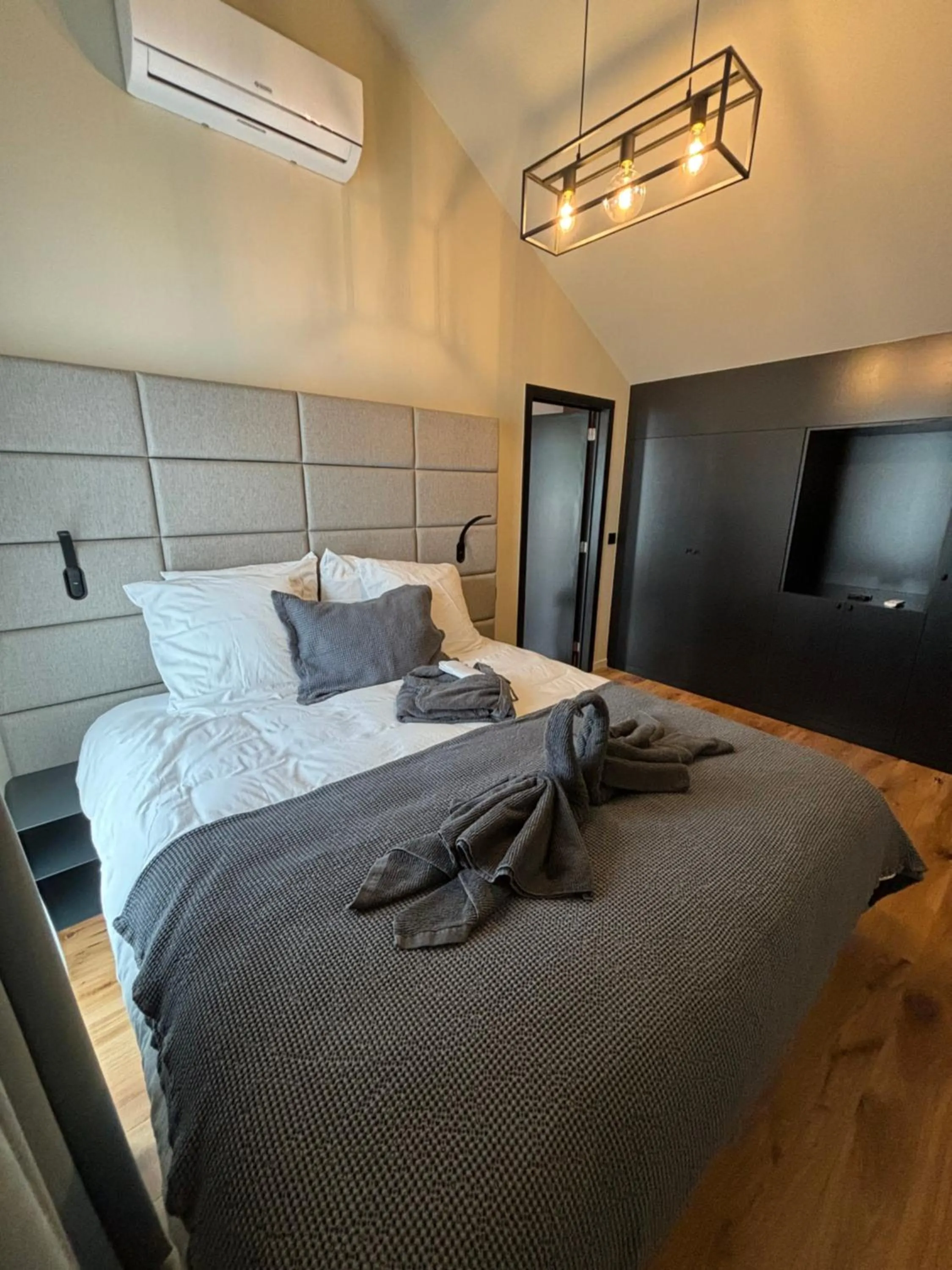 Bed in Hotel Mezza Notte