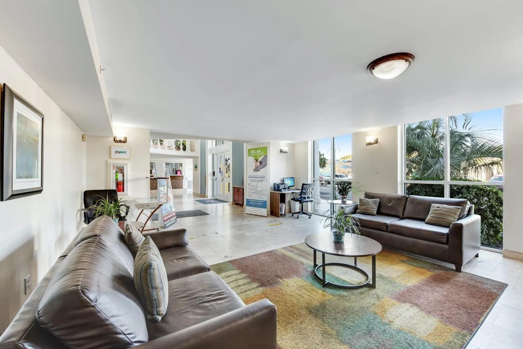 Lobby or reception in Camelot By The Sea - Blue Palmetto Vacation Rentals