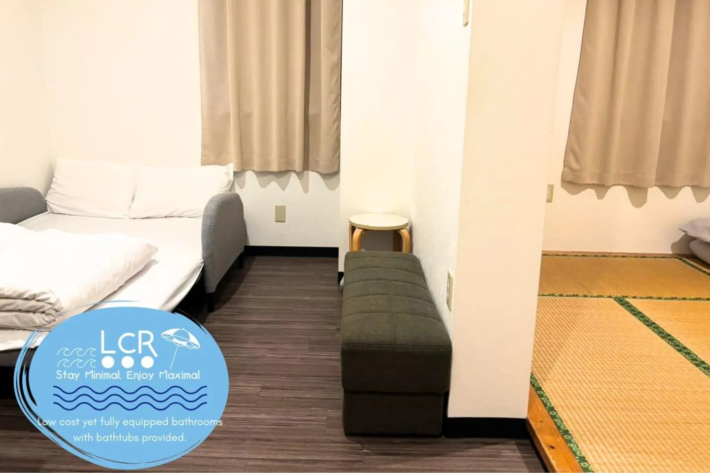 Photo of the whole room, Bed in LOW COST RESORT MANZA BEACH （旧：北海荘）