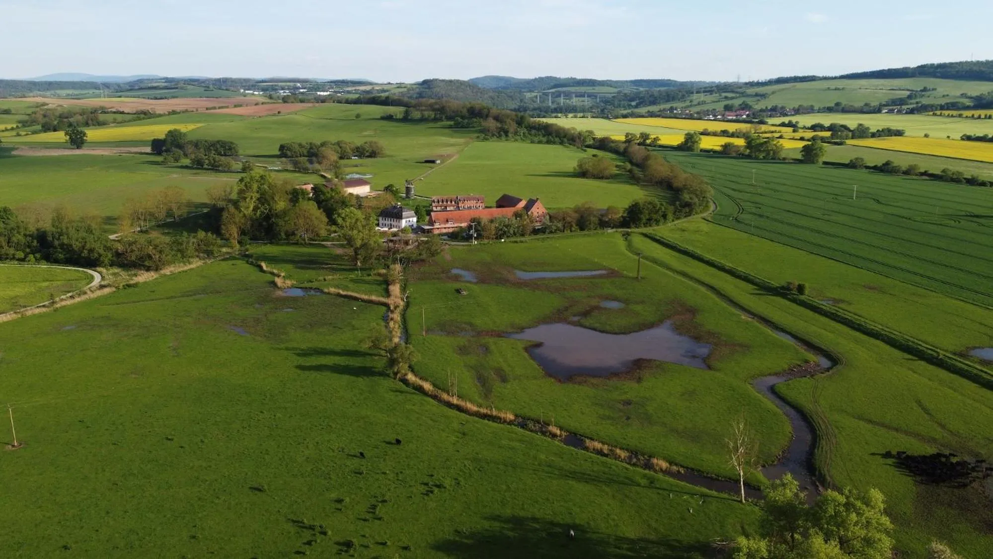 Property building in Biohotel Stiftsgut Wilhelmsglücksbrunn