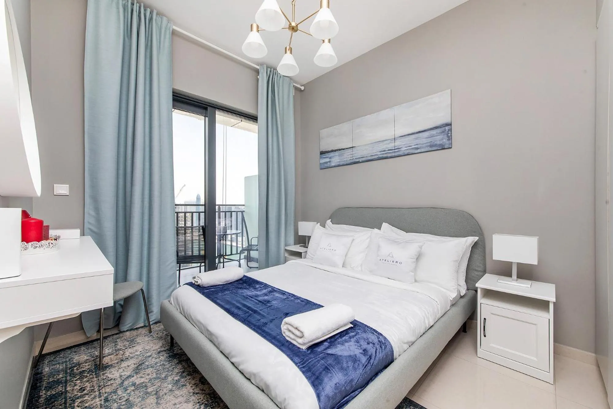 Bed in Zada Tower 1BR with amazing Dubai Canal view