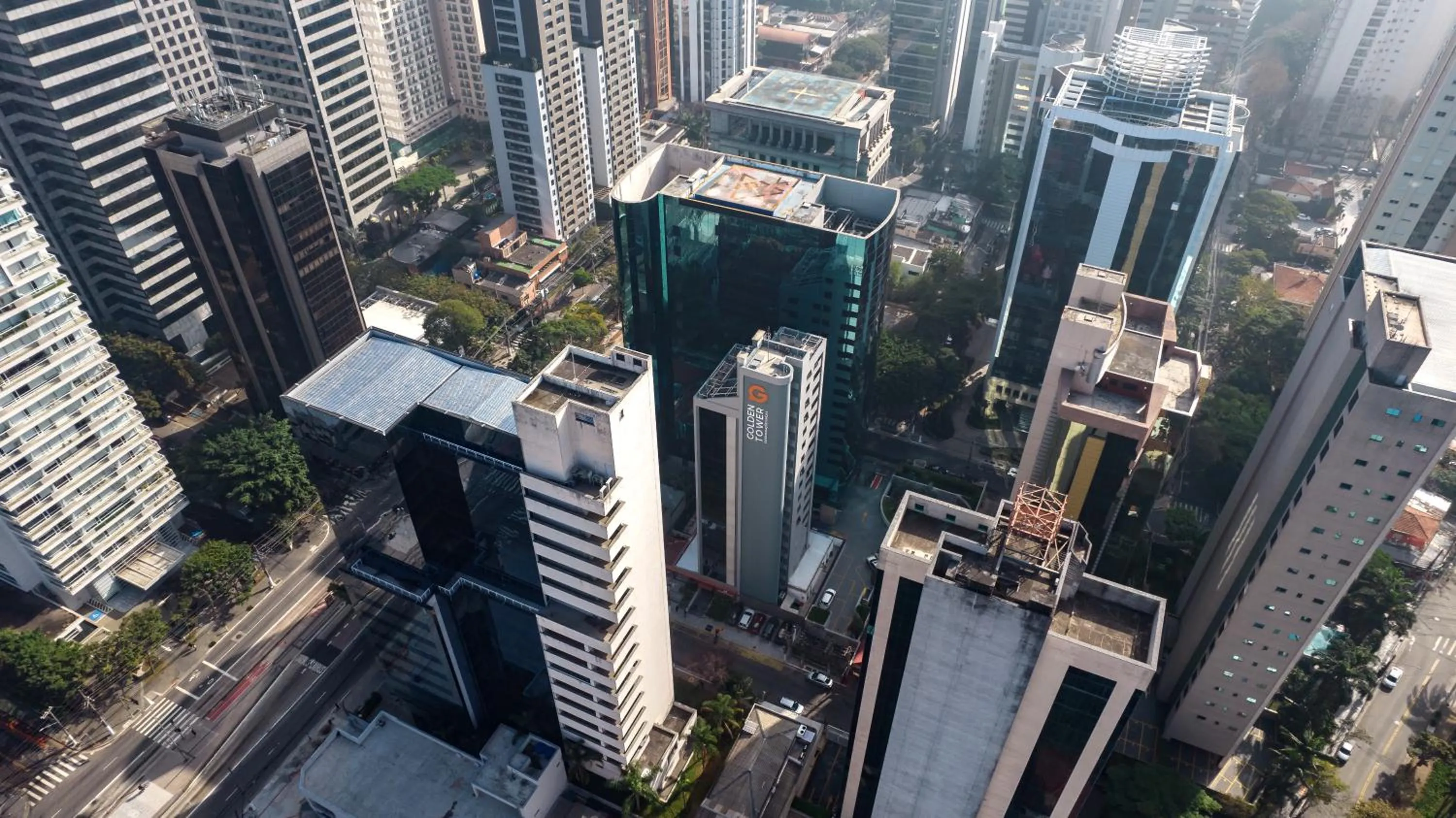 Golden Tower Express Nações Unidas by Fênix Hotéis