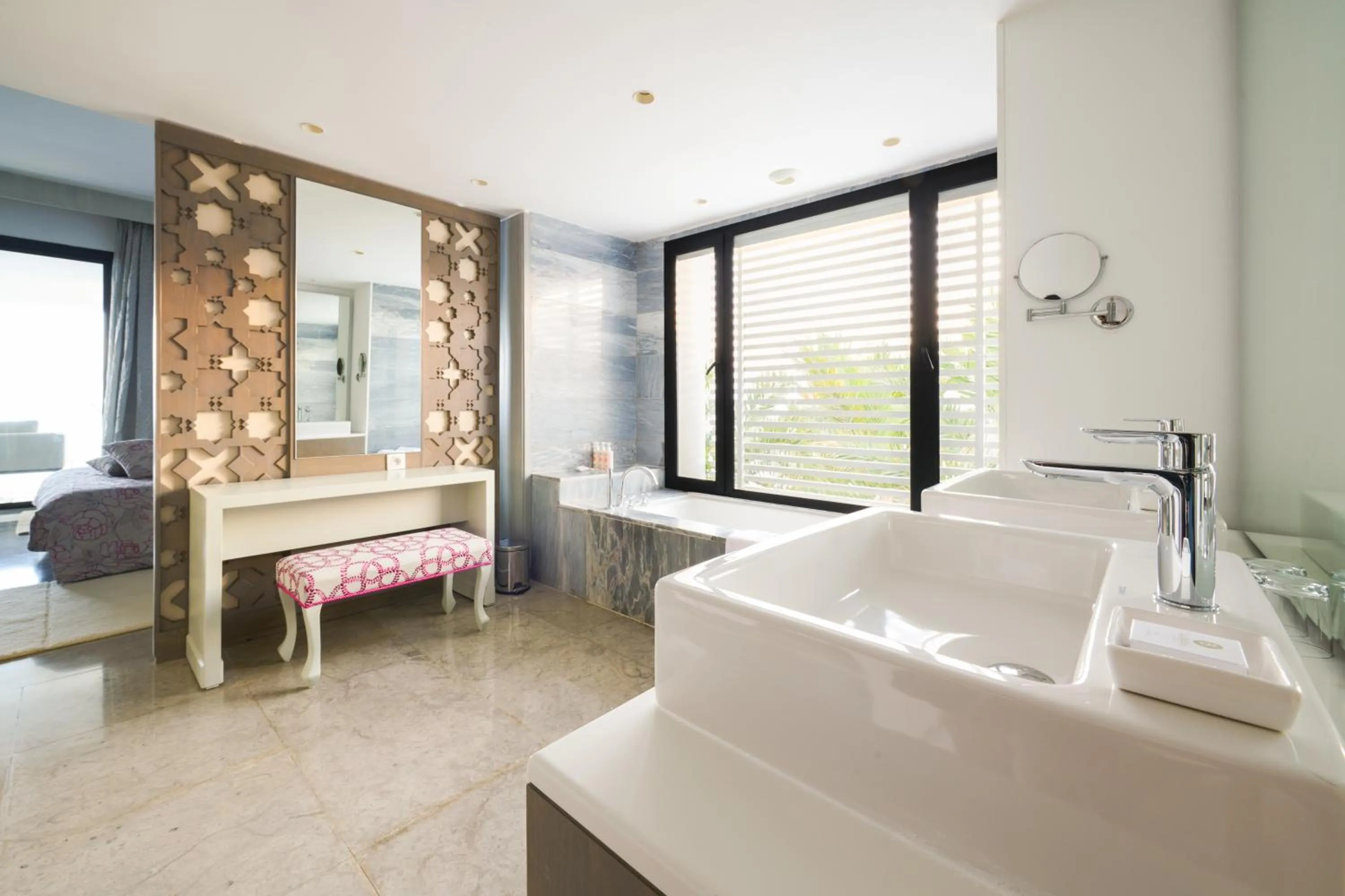 La Badira - Adult Only