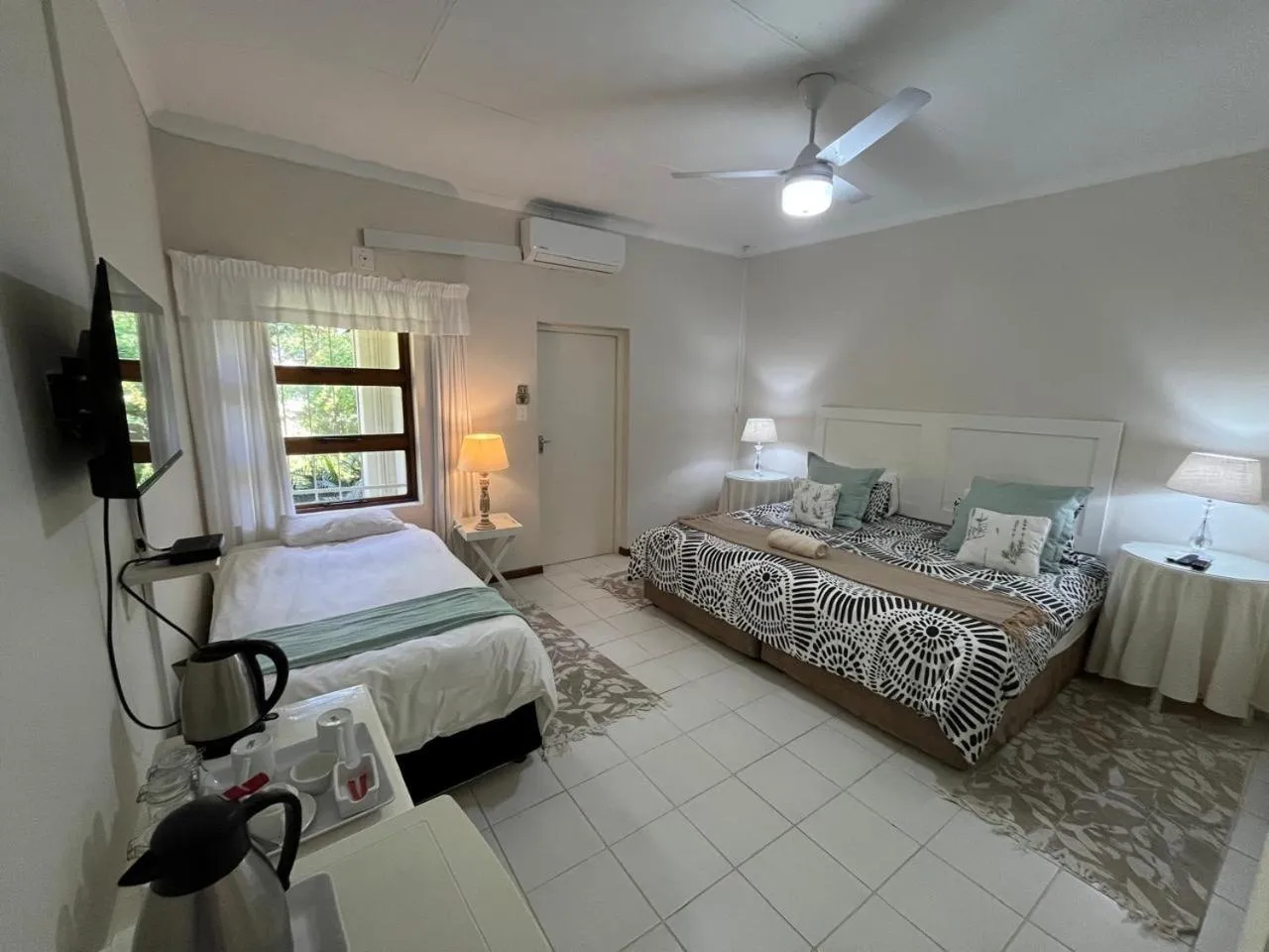 Bed in The Guest House Pongola