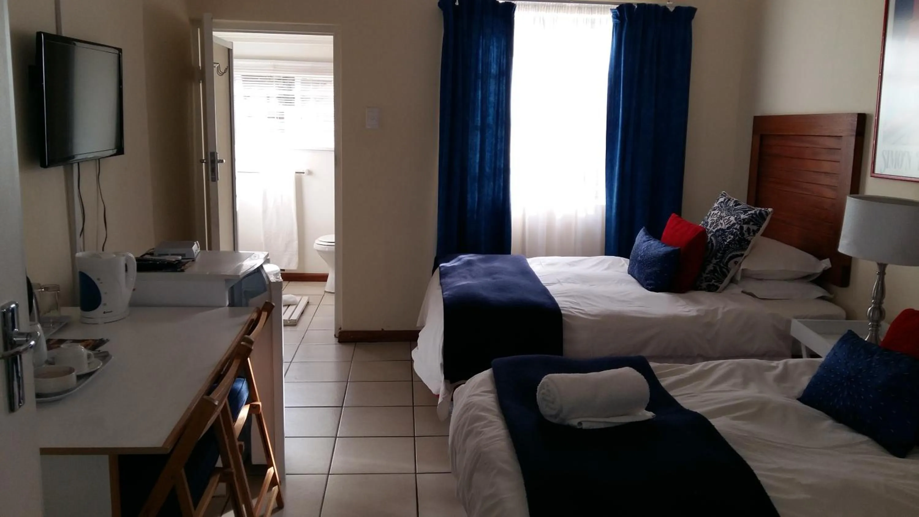 Bed in The Guest House Pongola