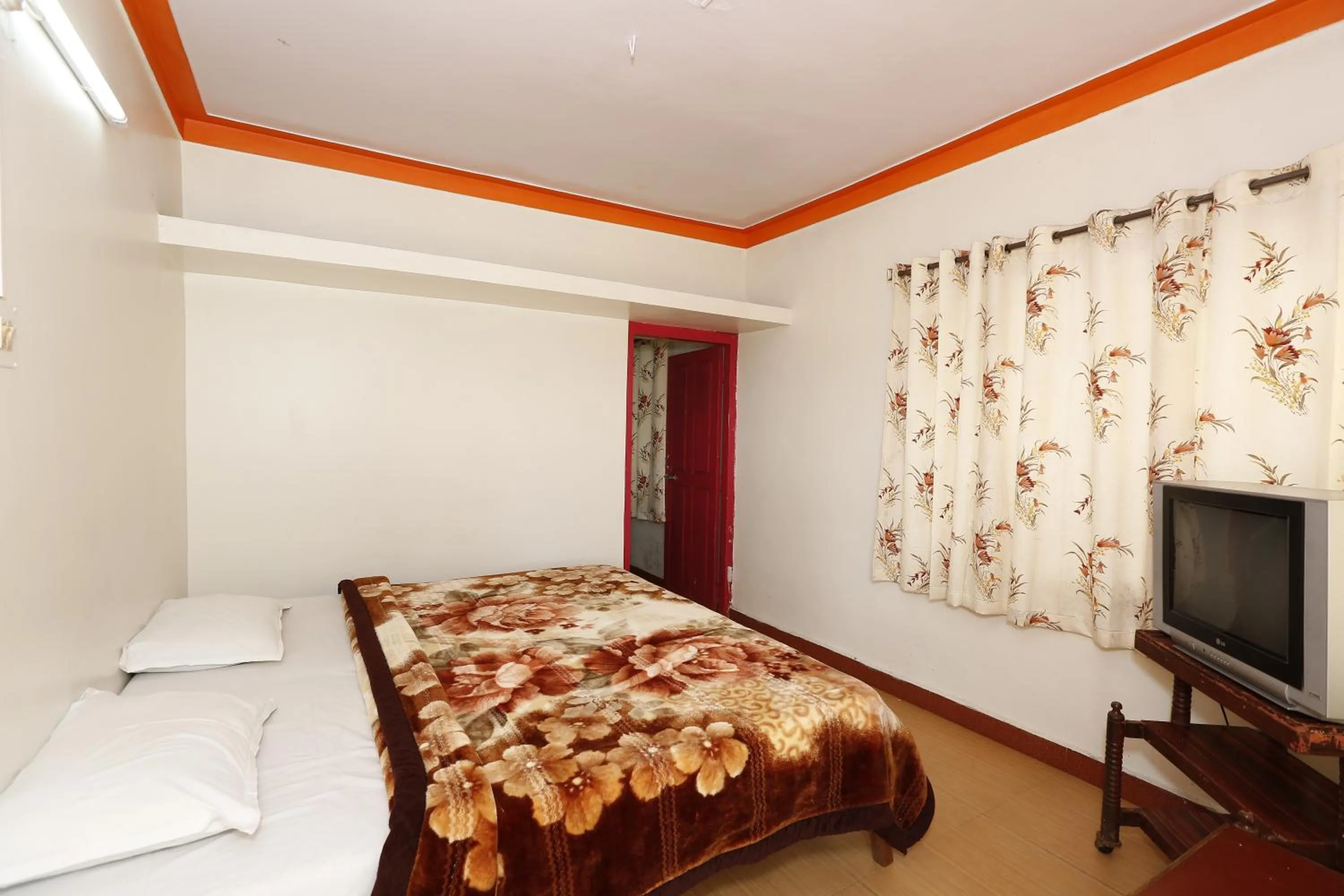 Bedroom, Bed in Hotel Sri Balaji