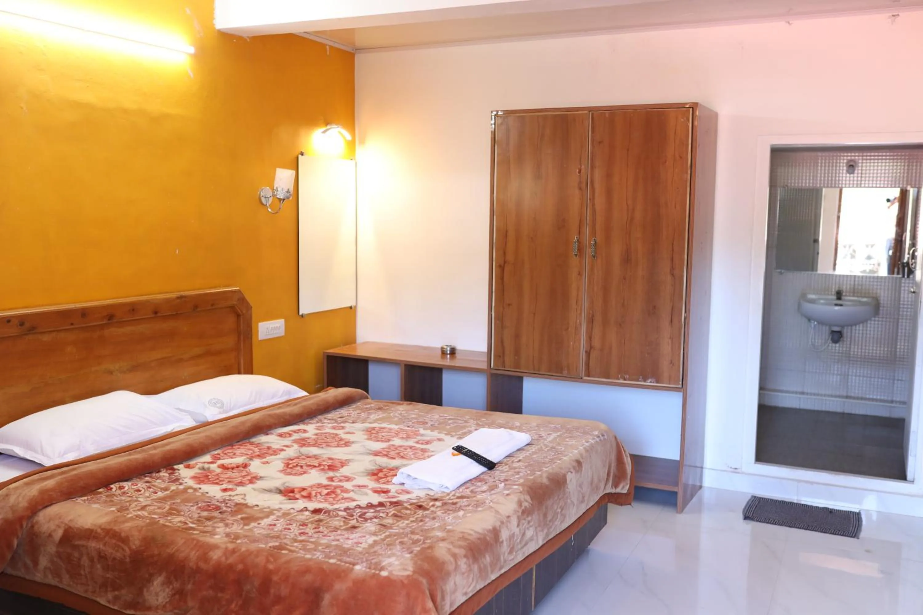 Bed in Hotel Sri Balaji