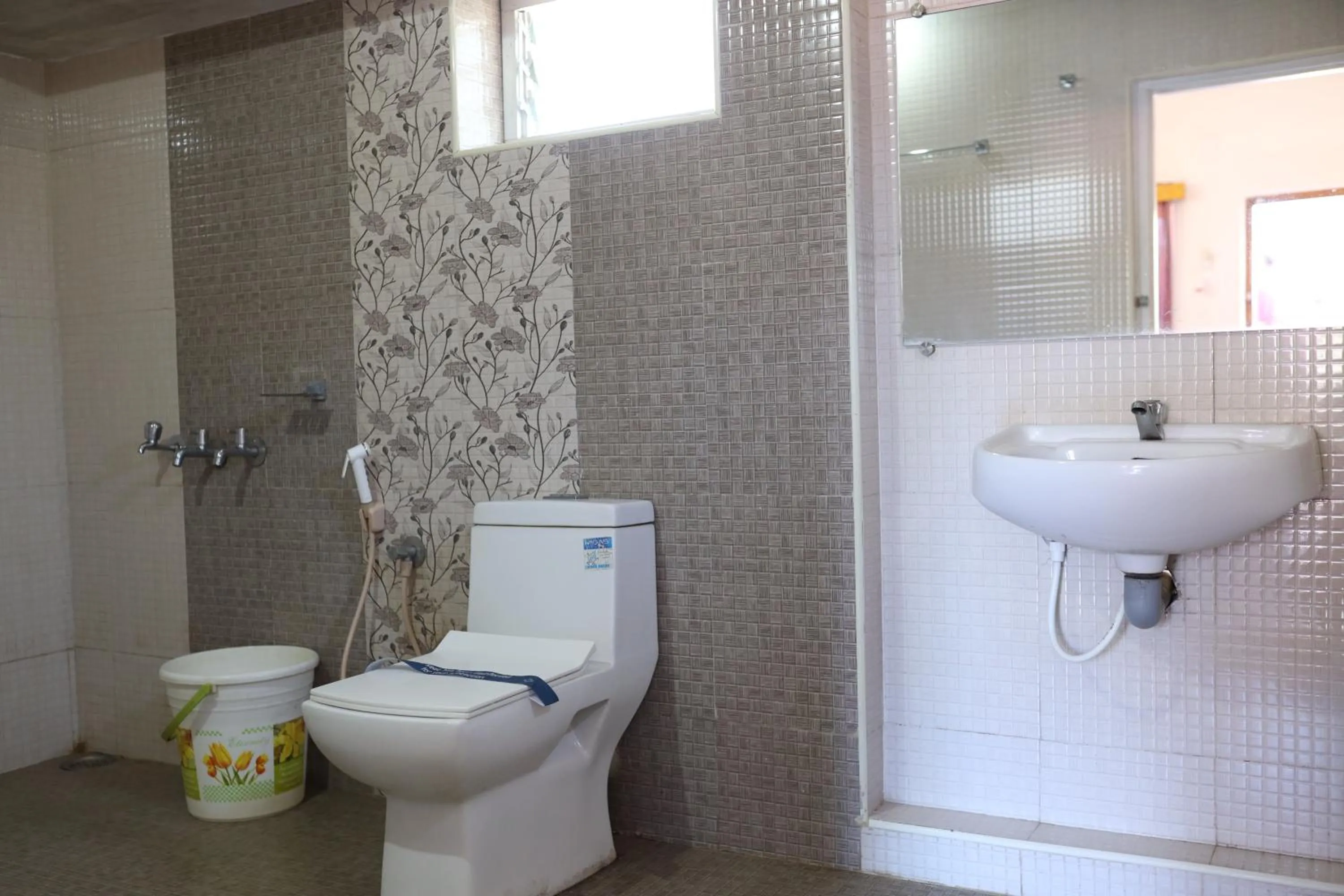 Toilet in Hotel Sri Balaji