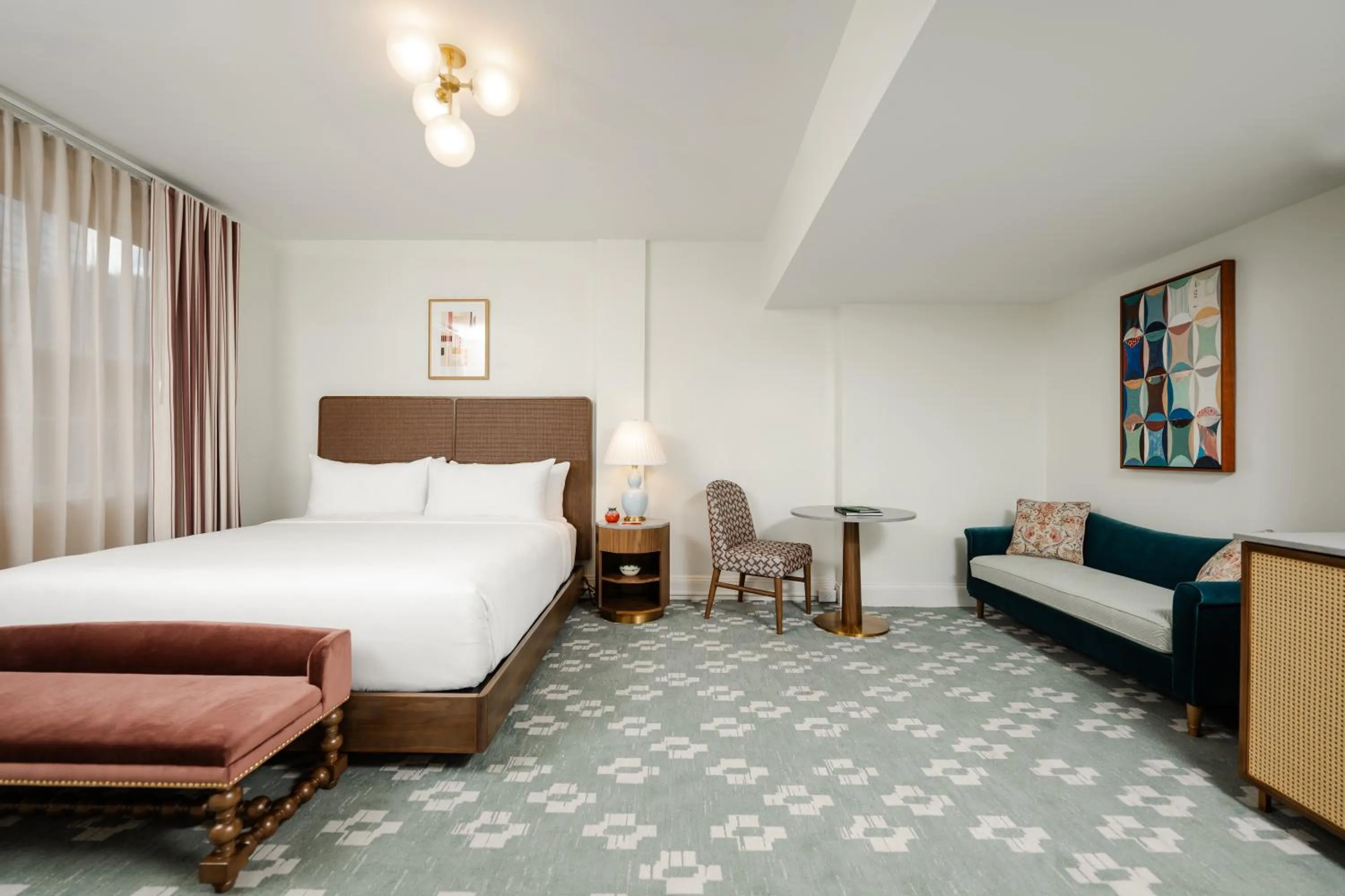 Bed in Hotel Granada, a Design Hotel