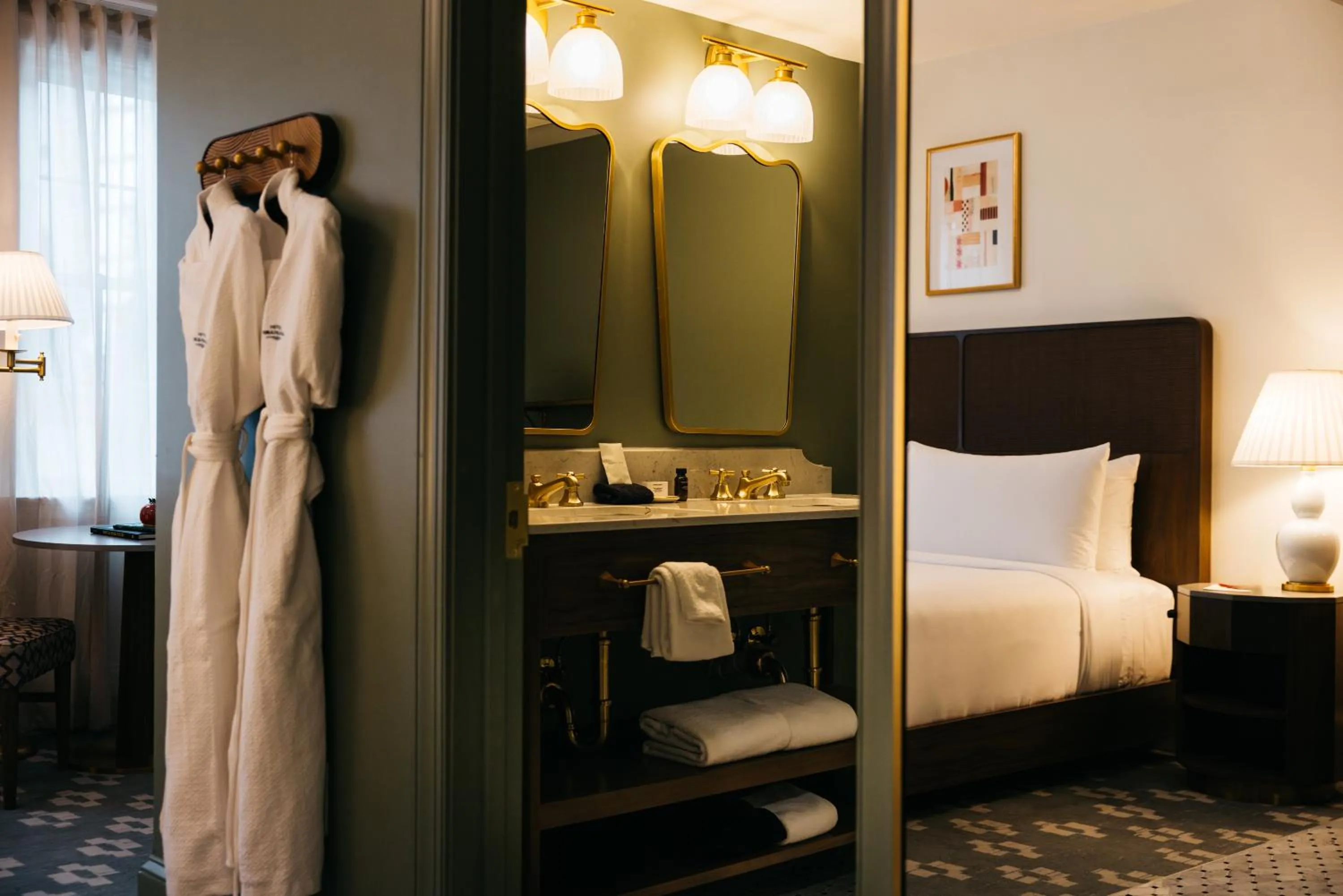 Bedroom, Bed in Hotel Granada, a Design Hotel