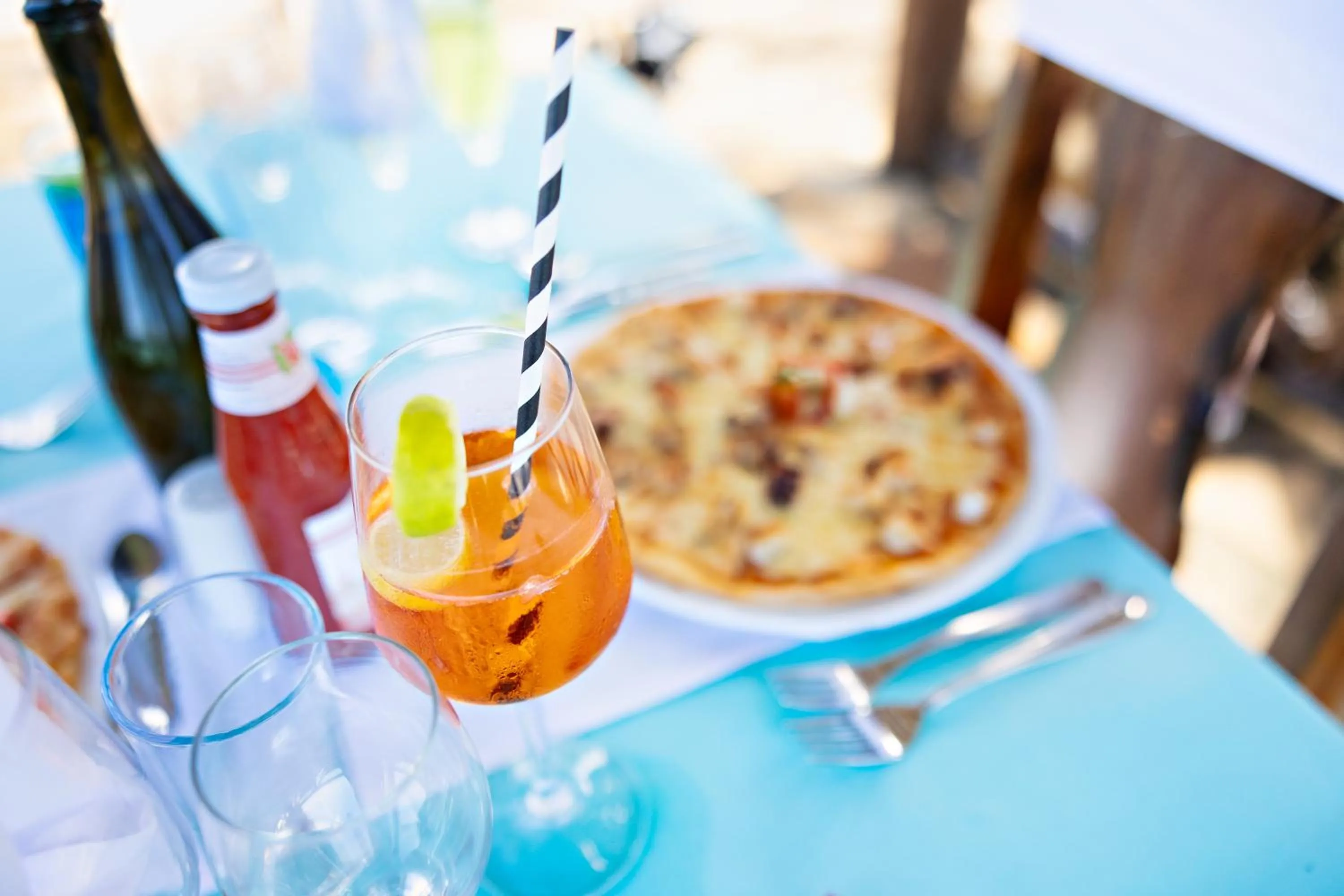 Food and drinks in Tanzanite Beach Resort