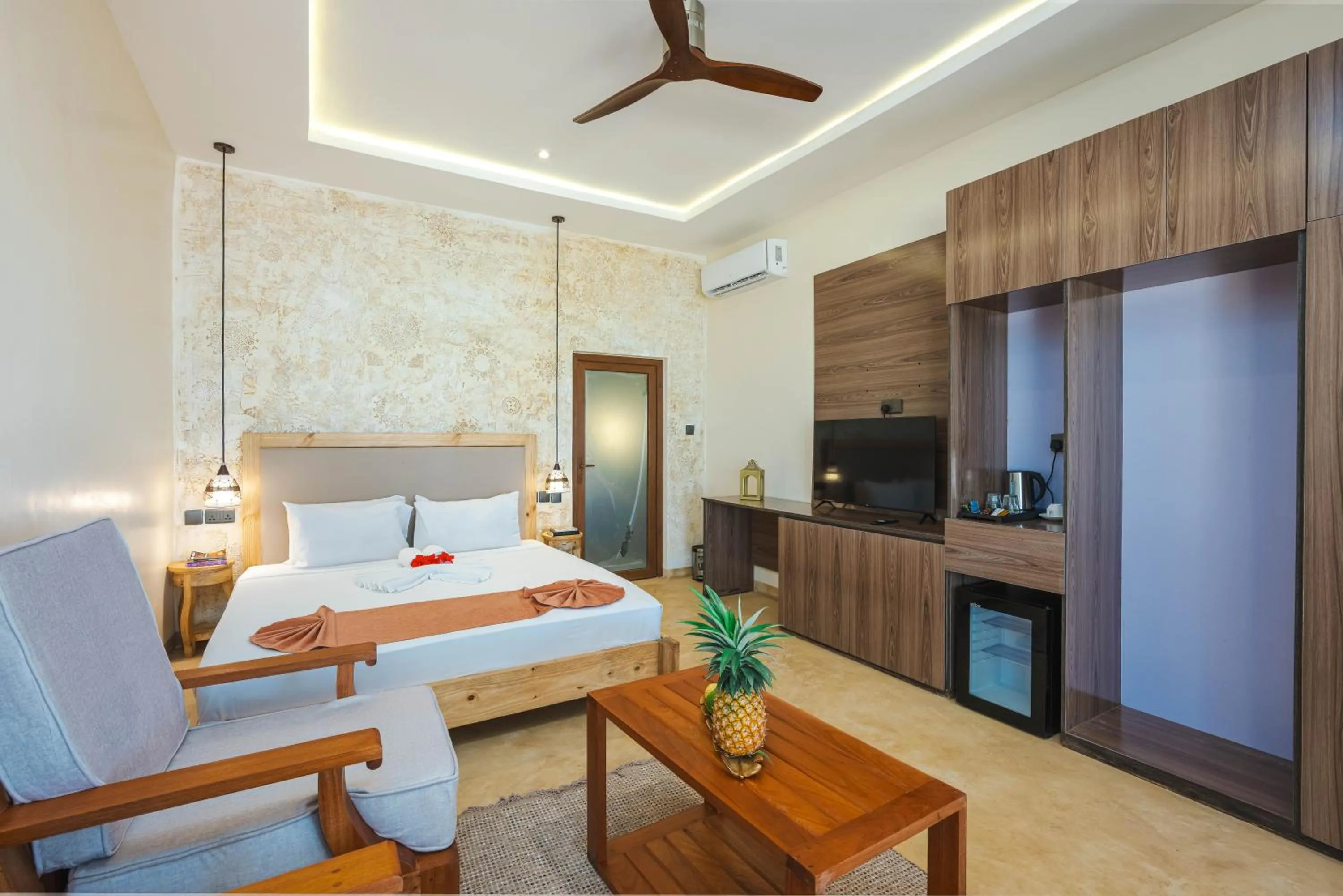 Bed in Tanzanite Beach Resort