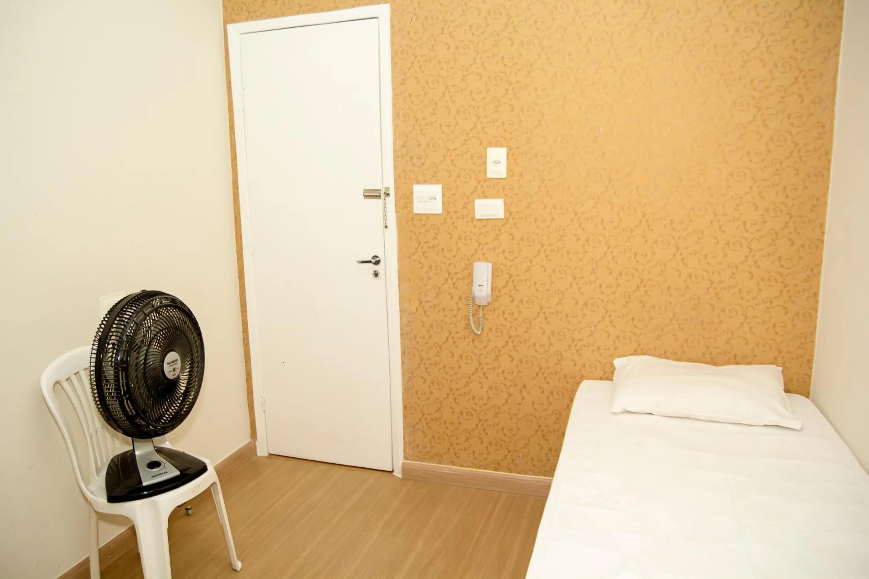 Bedroom, Bed in Hotel GMatos Belo Horizonte - Próximo a Rodoviária e Mercados Turísticos