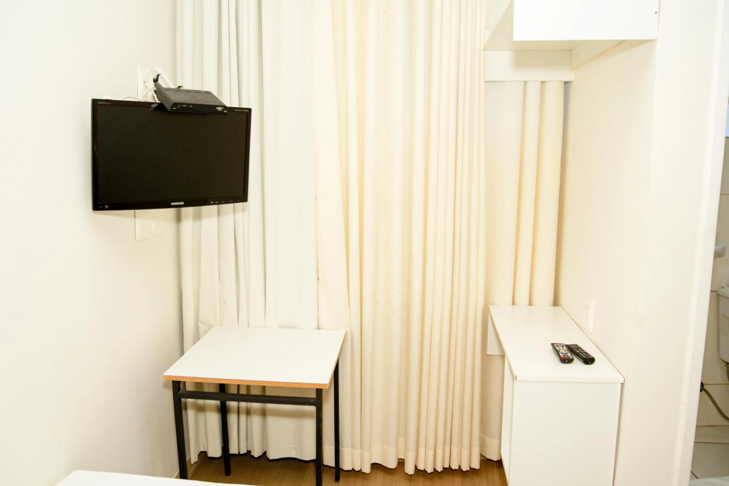 TV and multimedia in Hotel GMatos Belo Horizonte - Próximo a Rodoviária e Mercados Turísticos