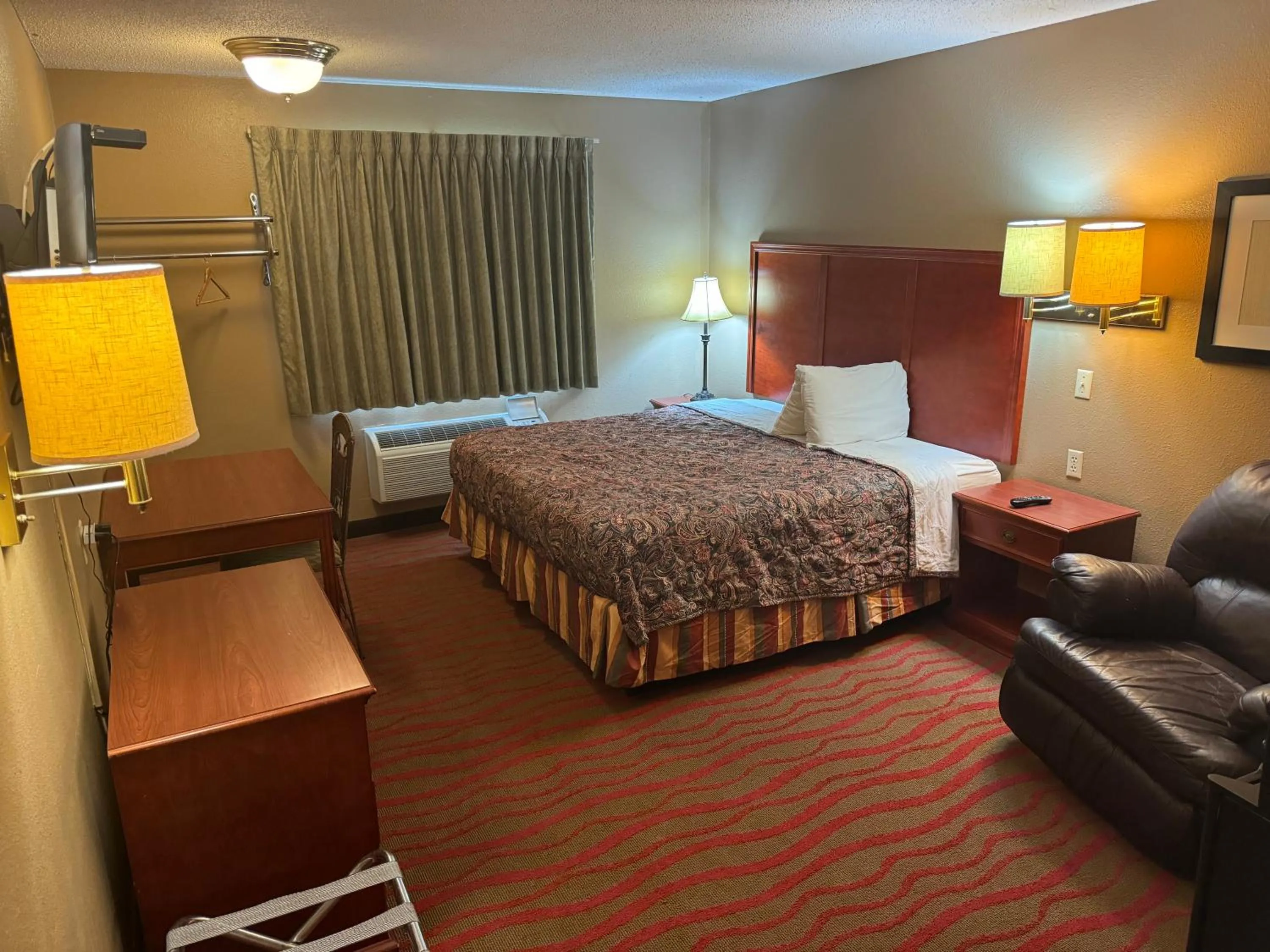 King Room in Mitchell Inn