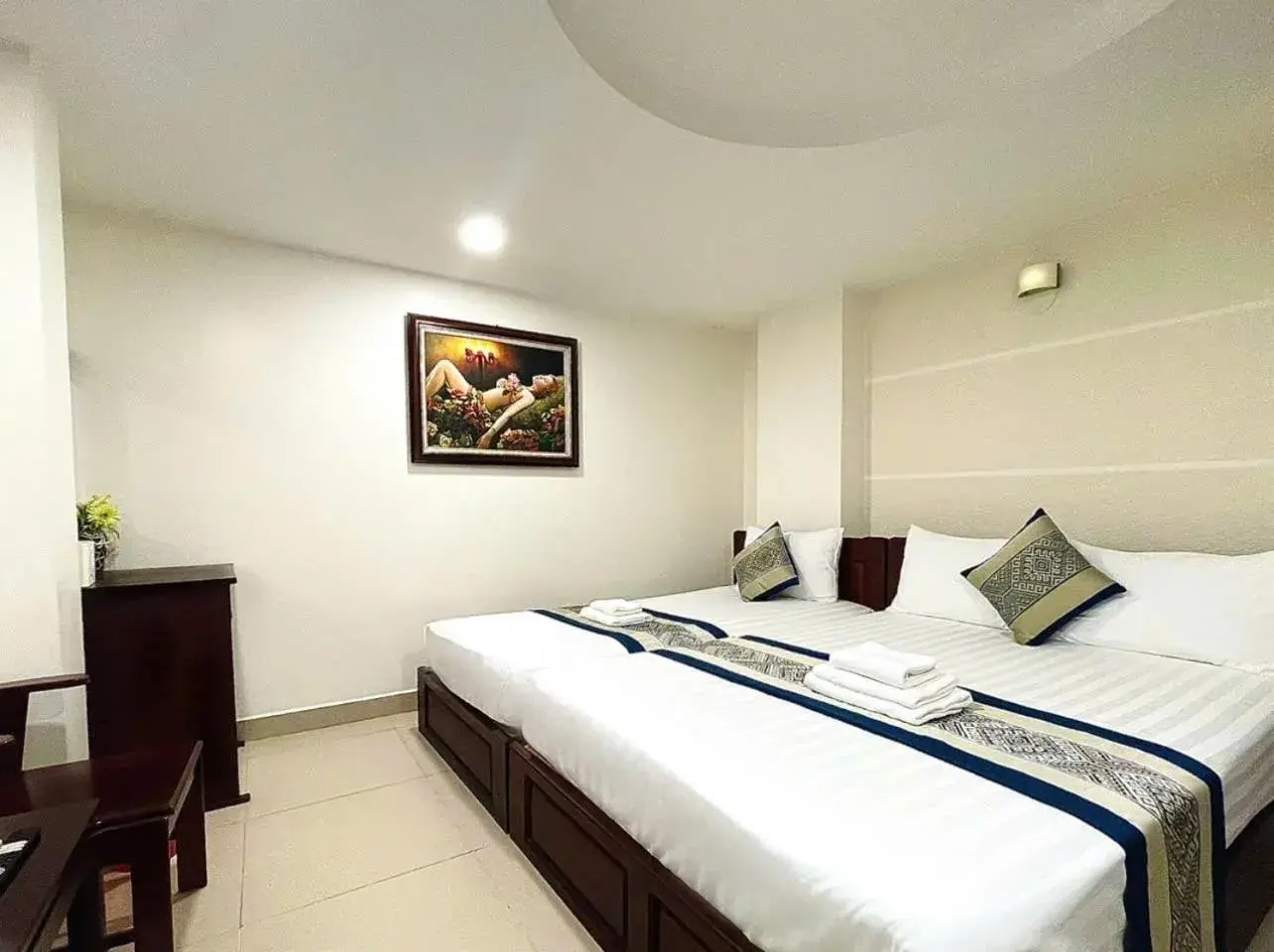 DINH DINH 2 AIRPORT HOTEL DINH DINH 2 AIRPORT HOTEL