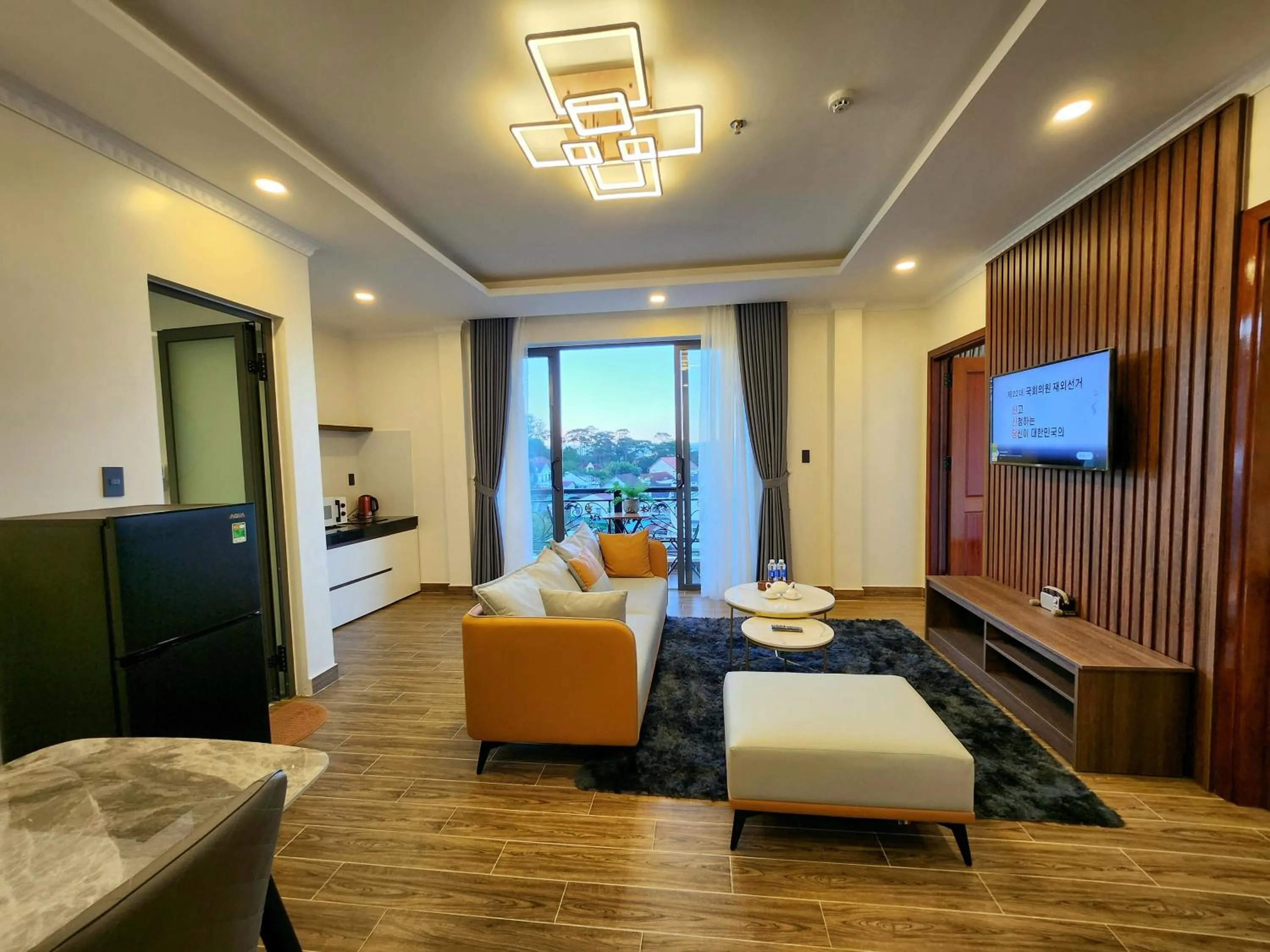 TV and multimedia in K'SOL - Hotel & Apartment