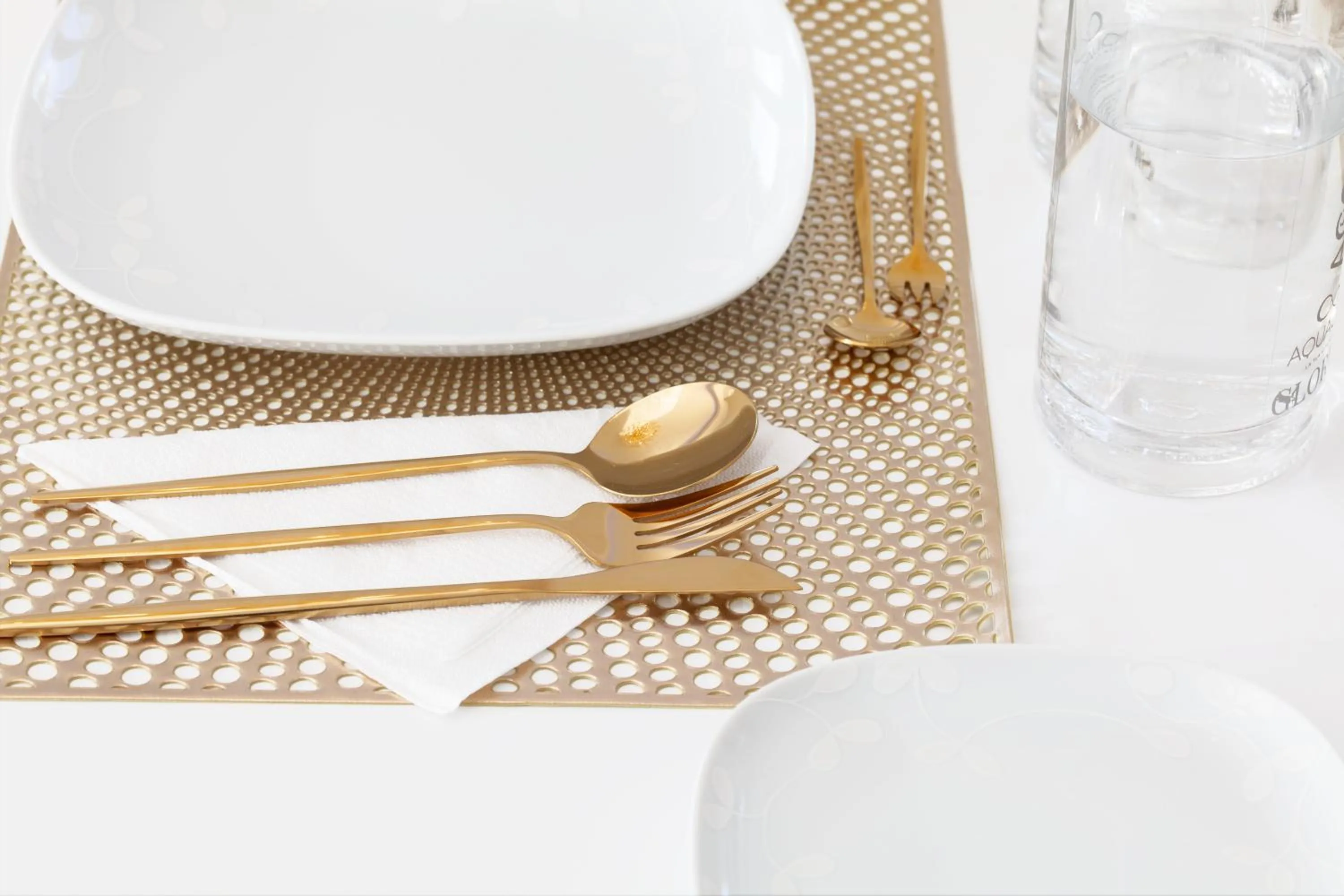 Decorative detail in Glorian Hotel