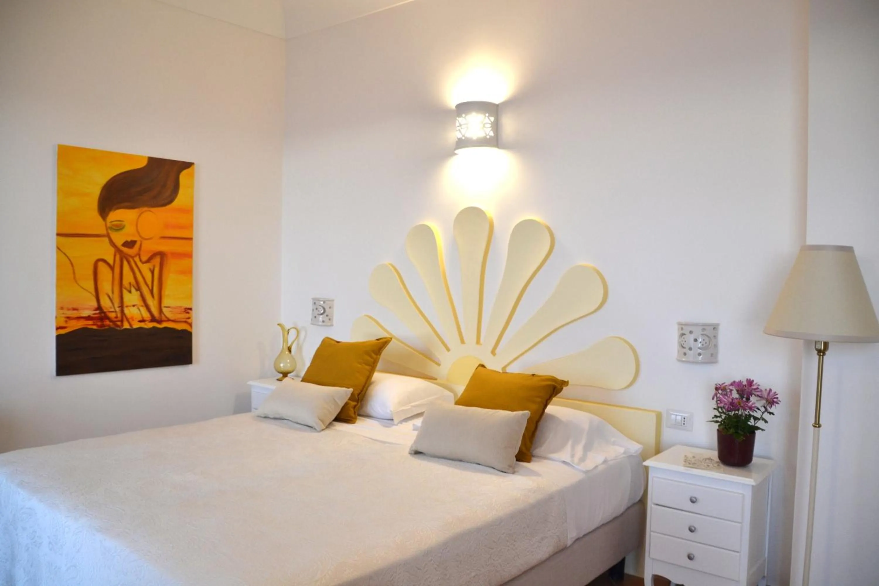 Bedroom, Bed in Villa Santa Chiara Positano Suites