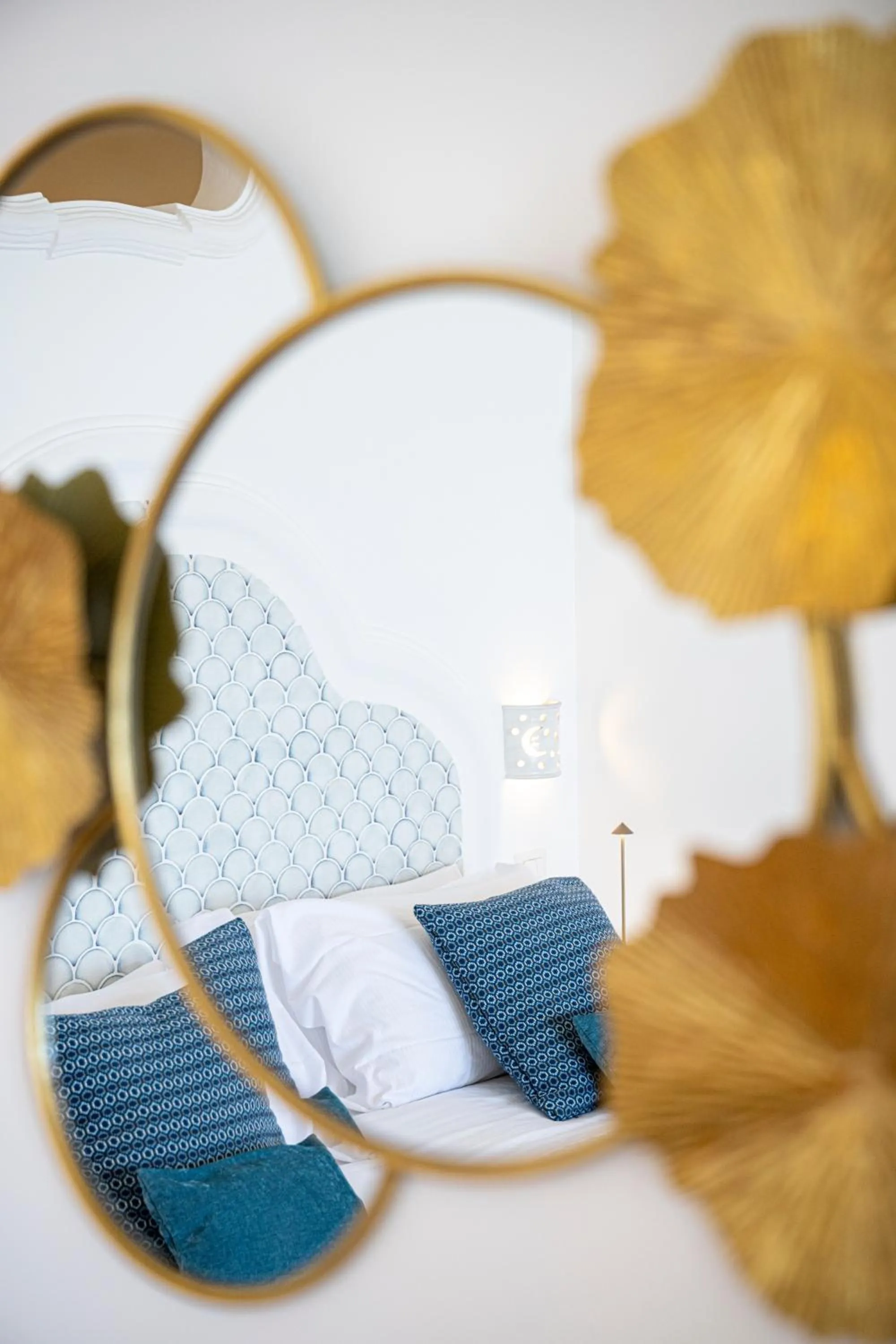Decorative detail, Bed in Villa Santa Chiara Positano Suites
