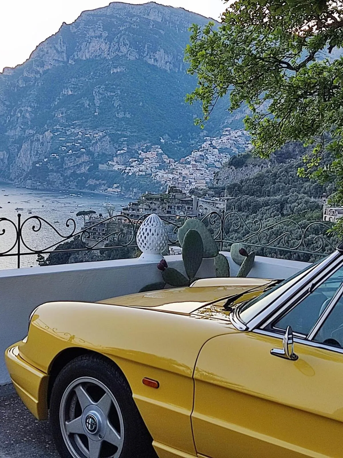 Parking in Villa Santa Chiara Positano Suites