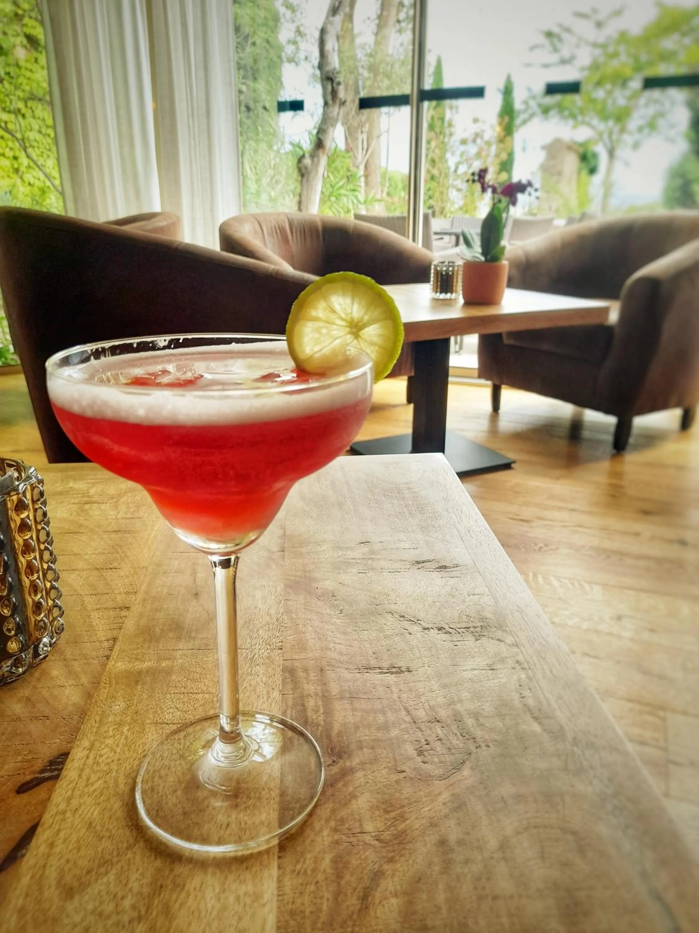 Restaurant/places to eat in Hôtel Restaurant L'Art des Mets by Côté Jardin