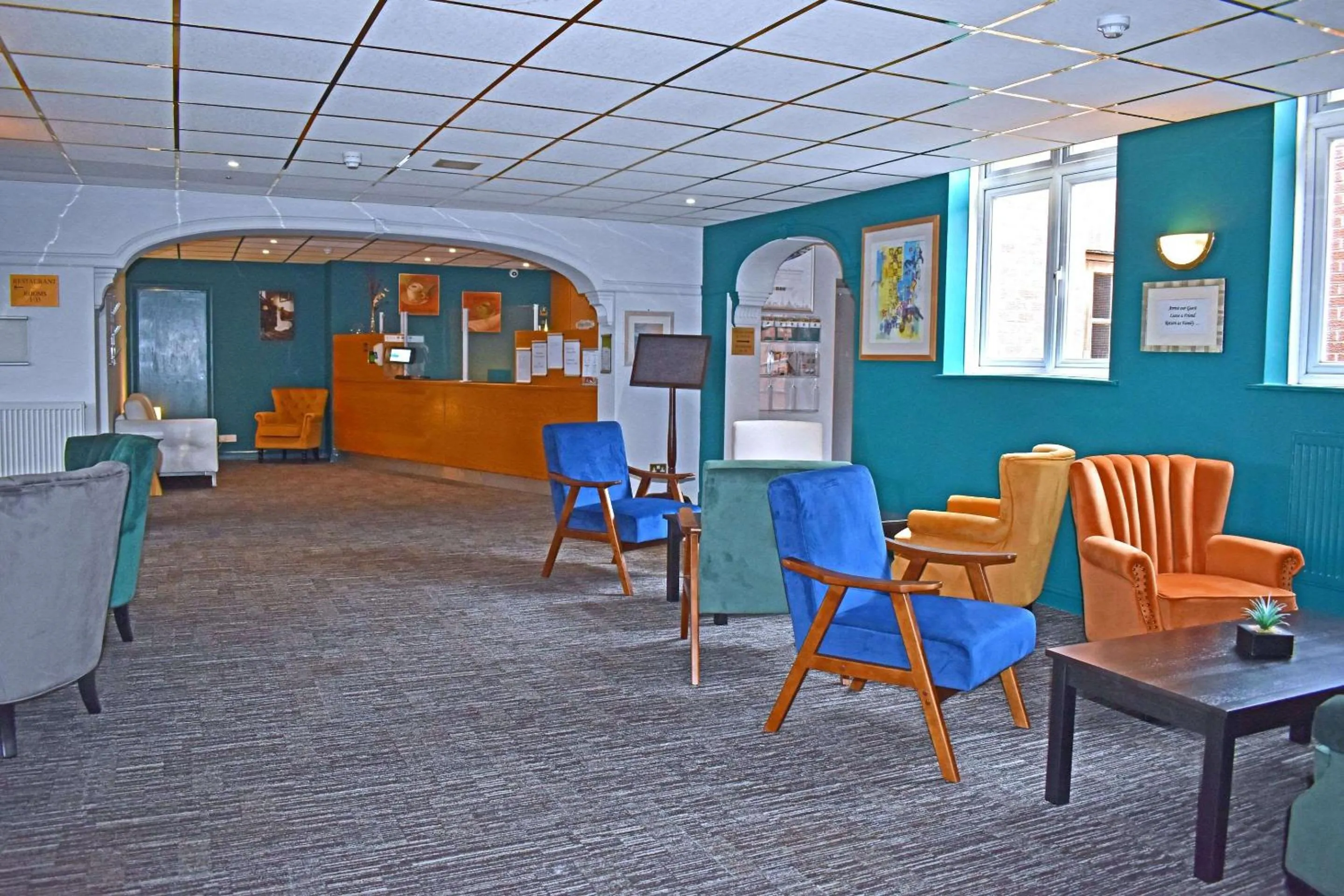 Lobby or reception in Quality Hotel Coventry