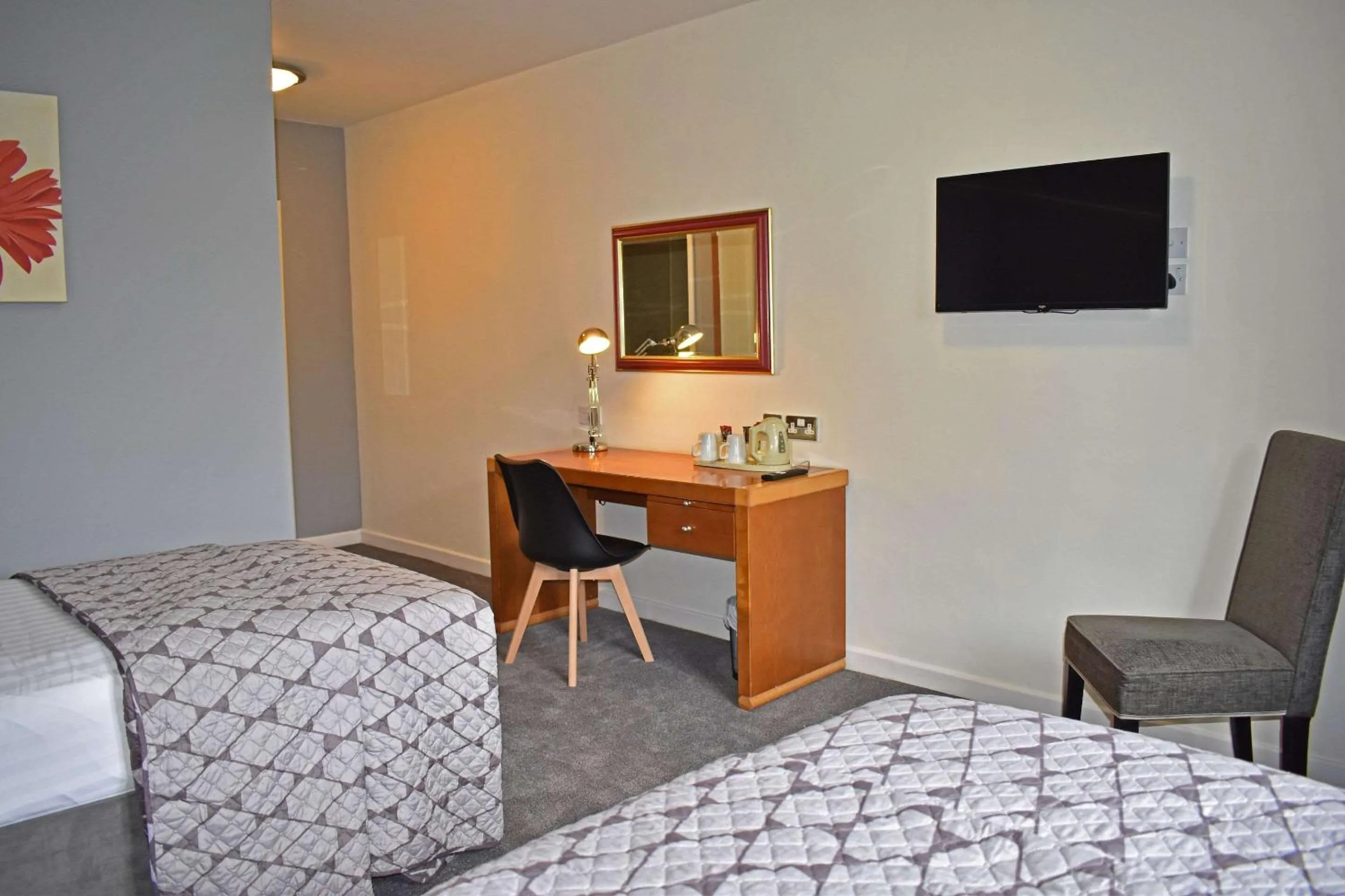 Bedroom, Bed in Quality Hotel Coventry