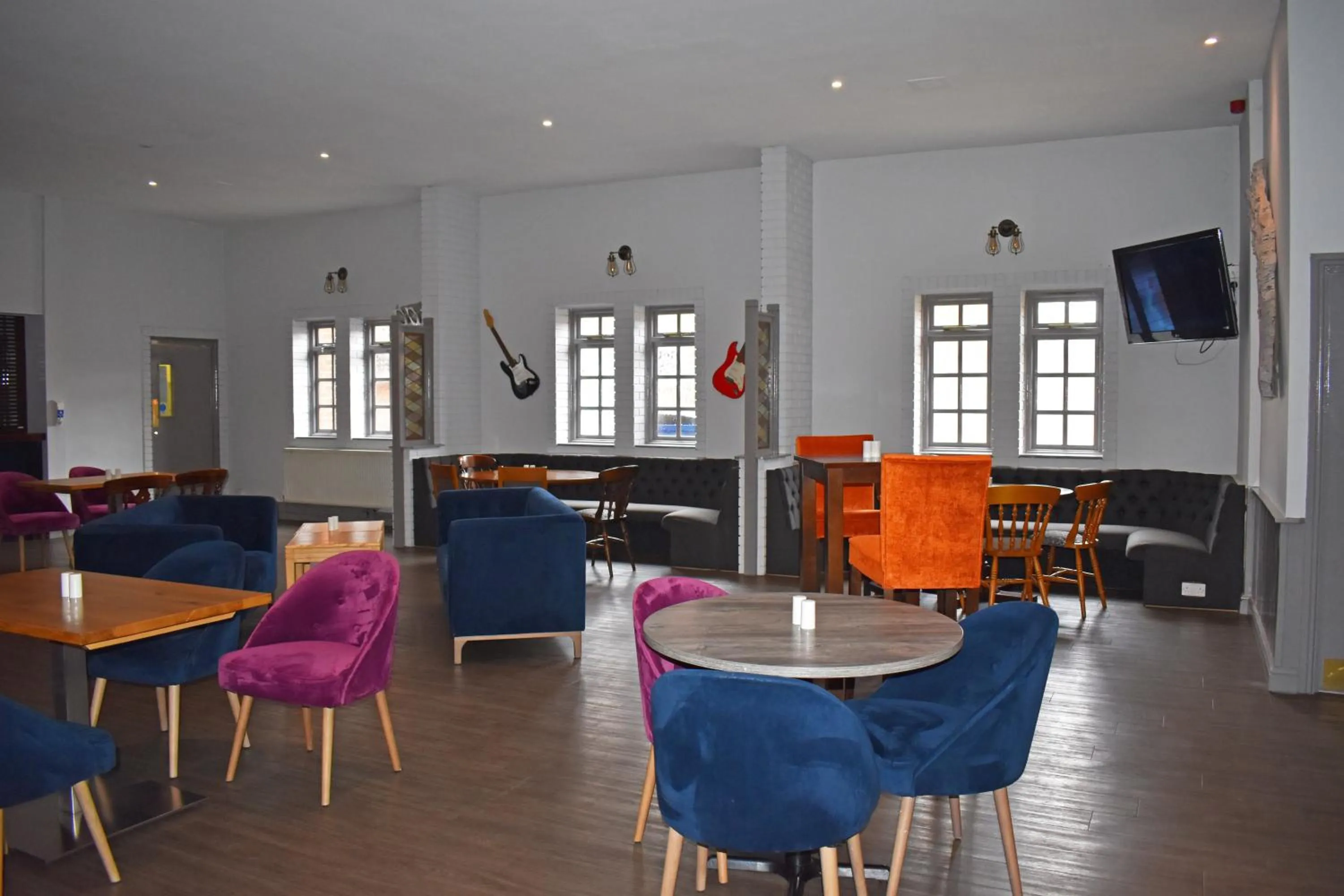 Lounge or bar in Quality Hotel Coventry