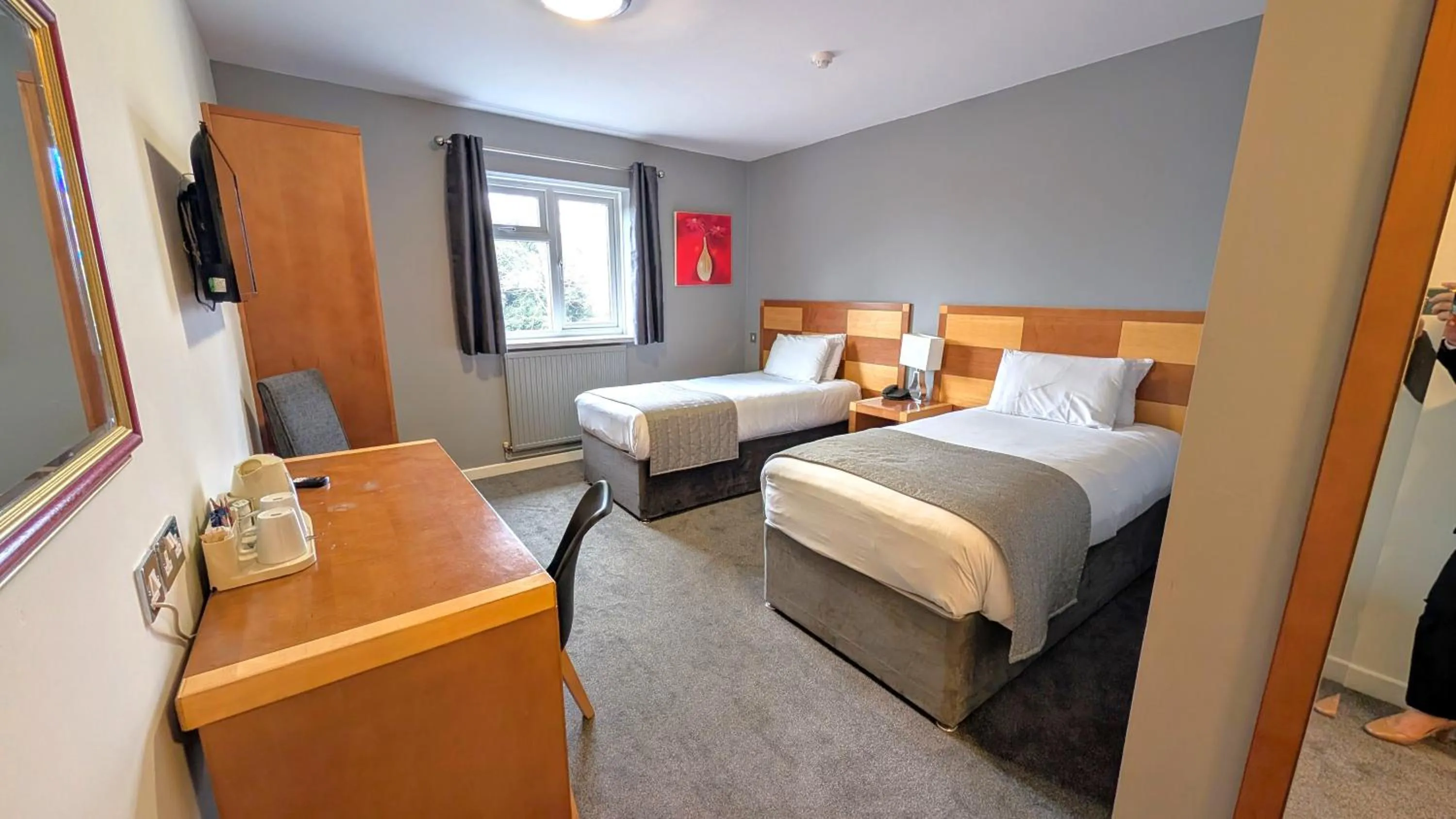 Bed in Quality Hotel Coventry