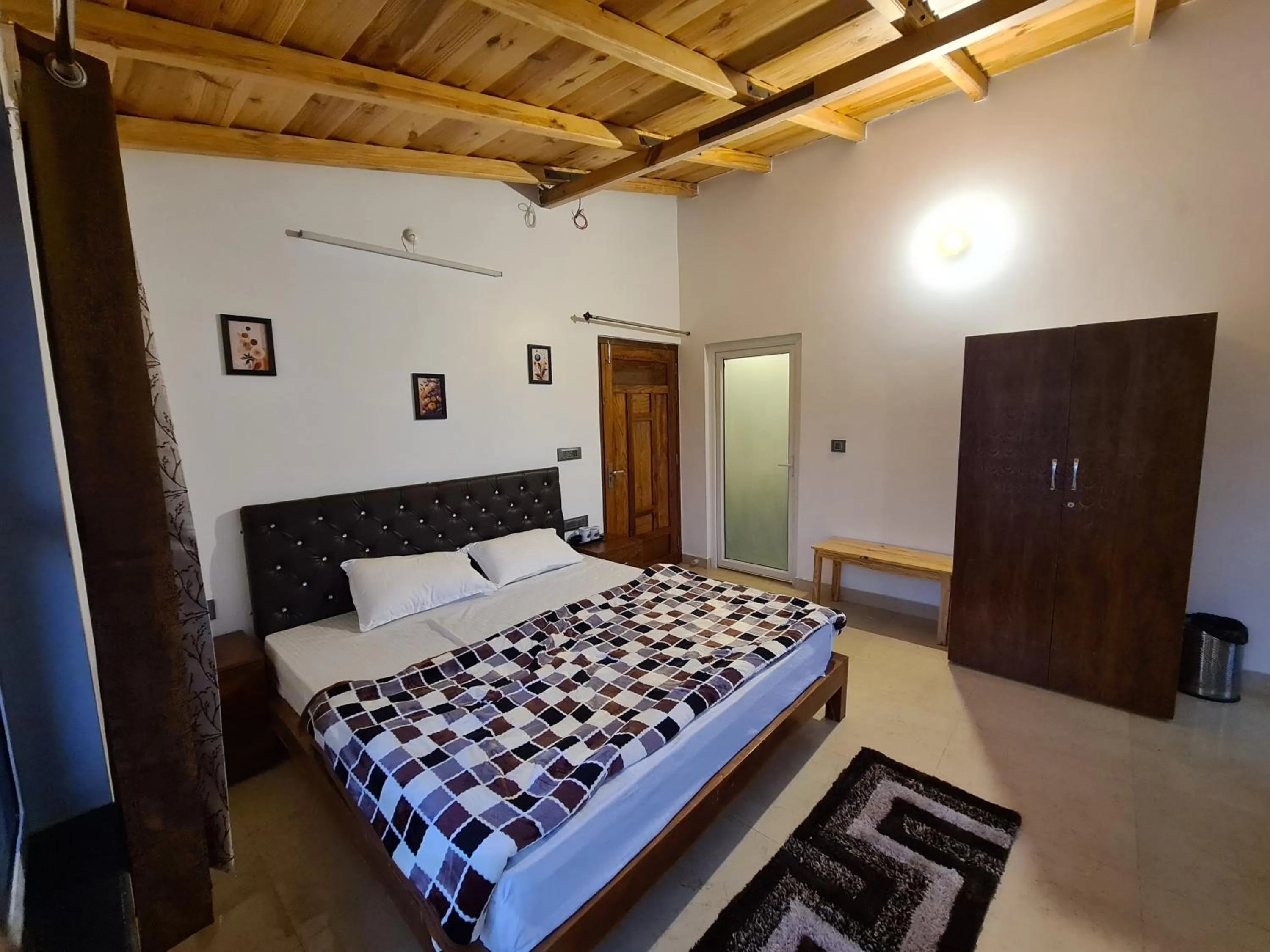 Bedroom, Bed in Abhi's Cottage