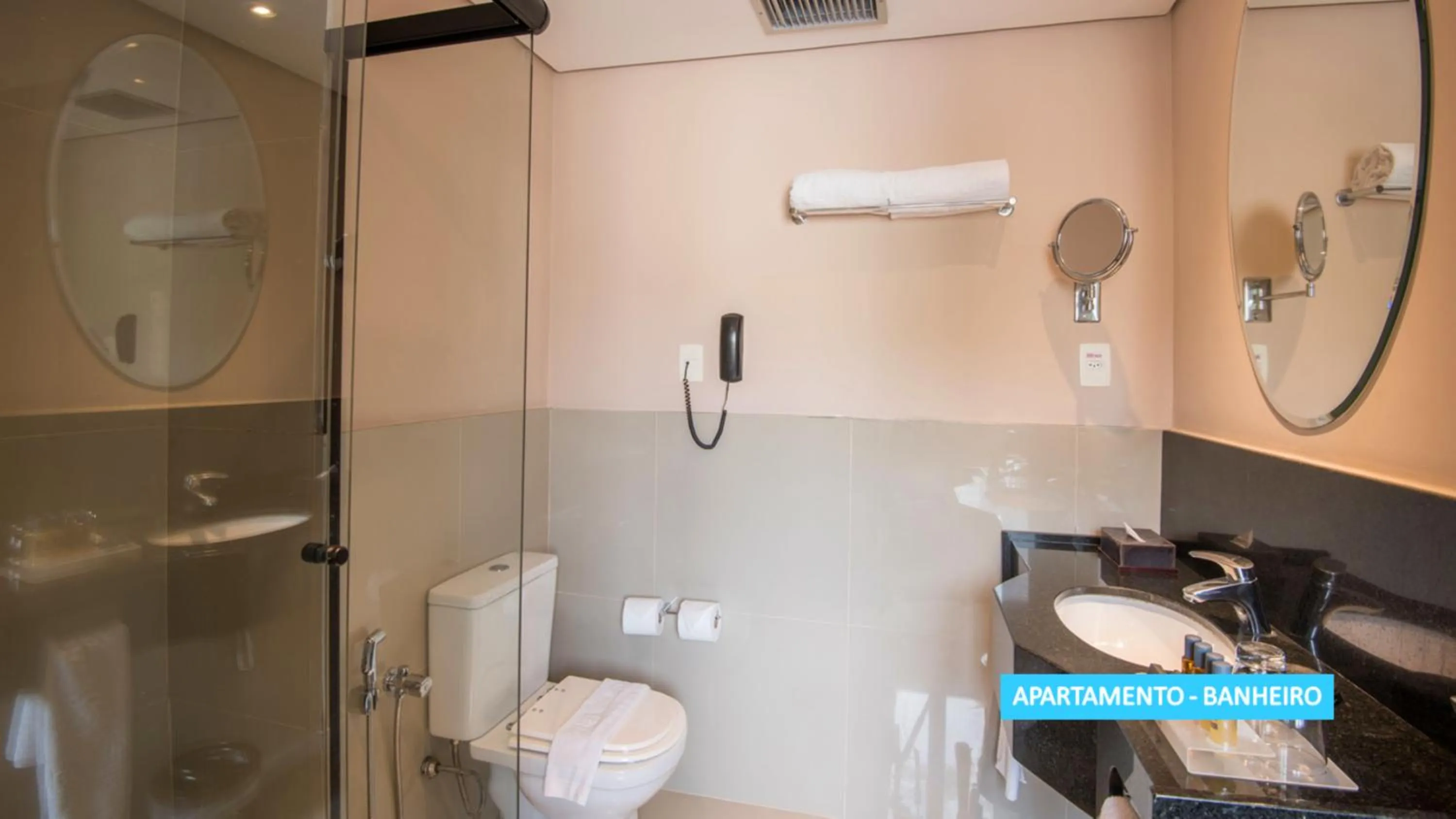 Shower in Vila Galé Rio de Janeiro