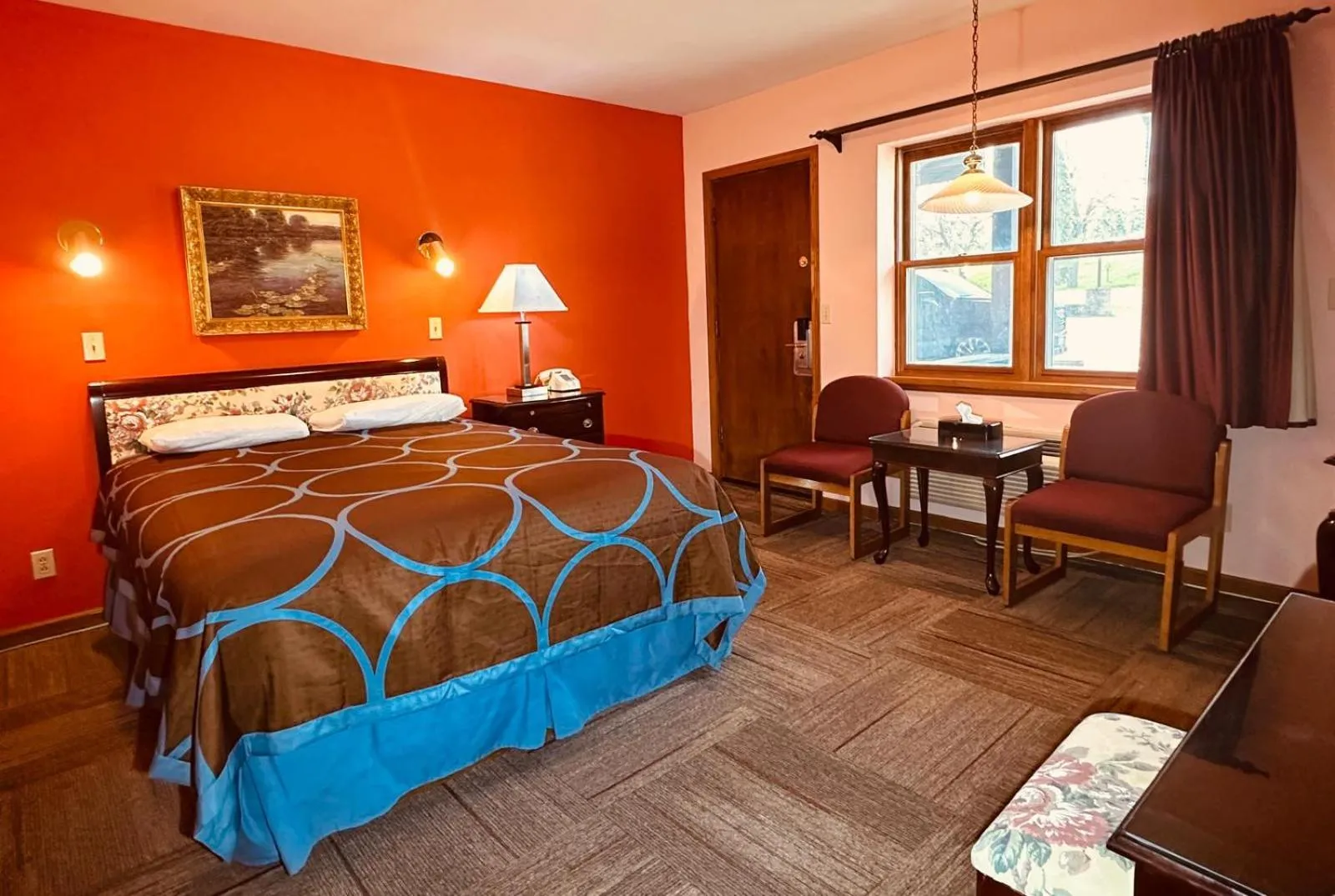 Bedroom, Bed in St Croix Suites - St Croix Falls