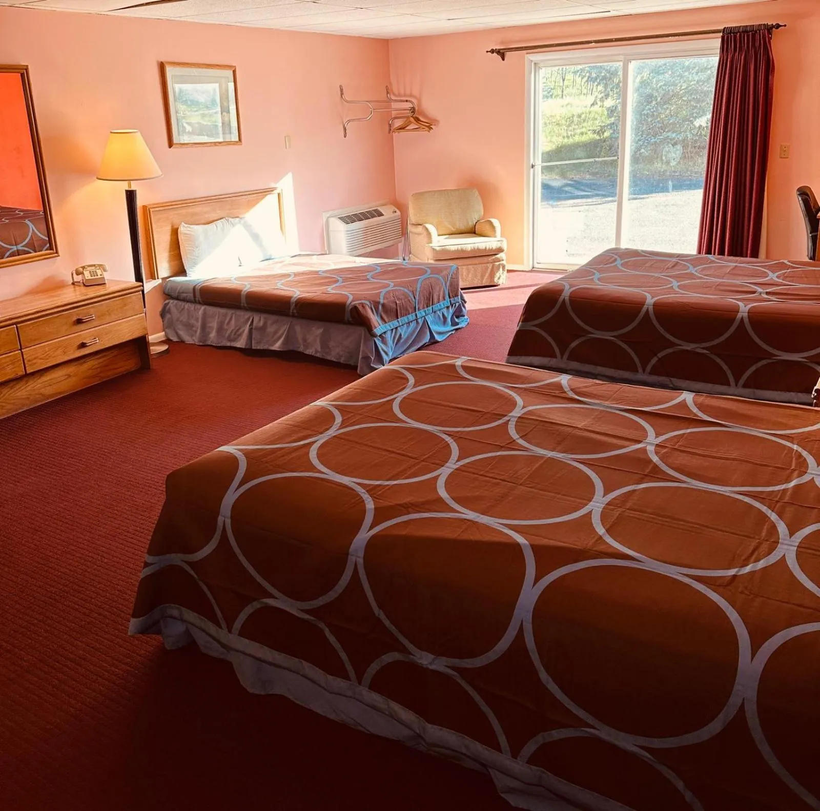 Bedroom, Bed in St Croix Suites - St Croix Falls