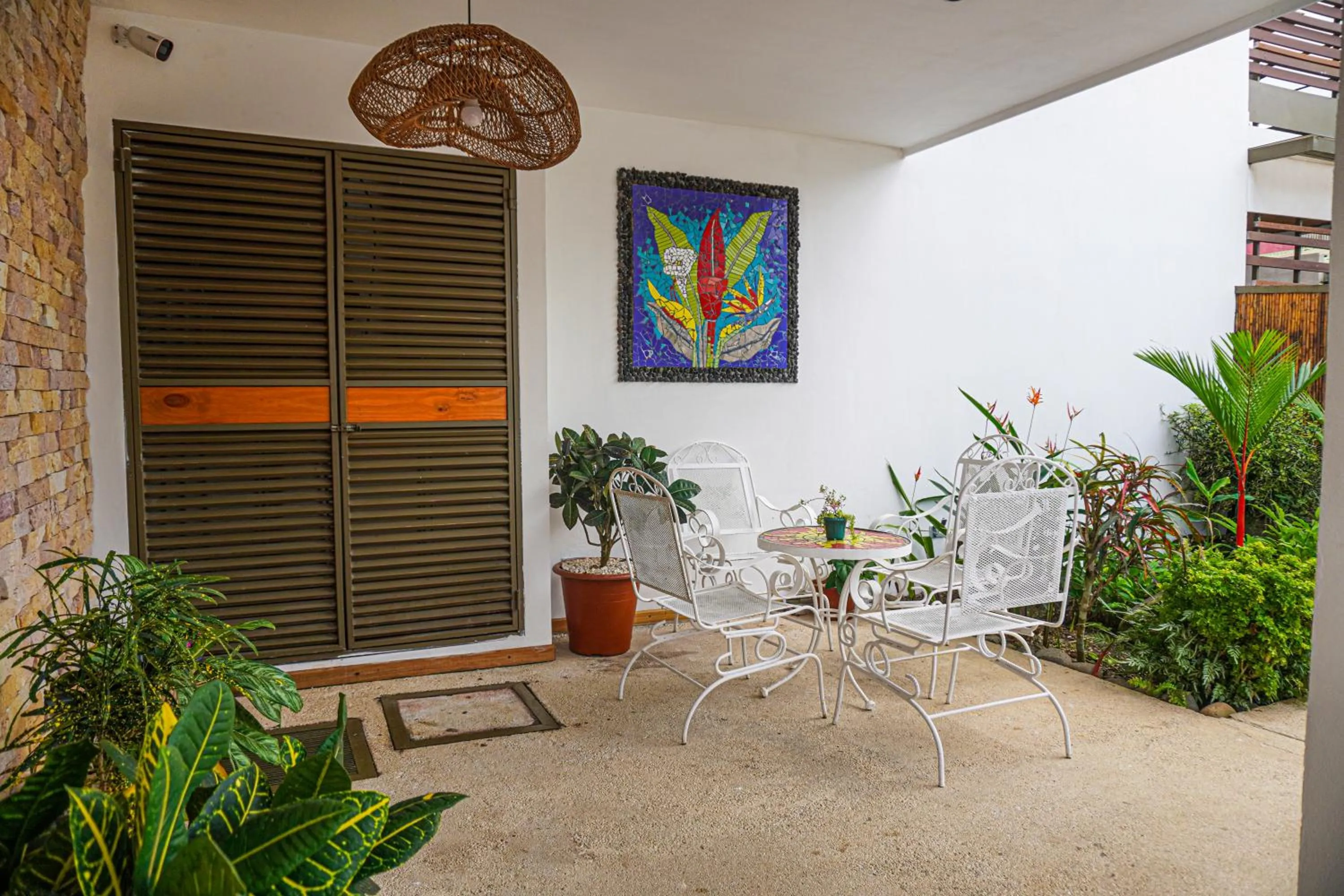 Day in La Fortuna Lodge by Treebu Hotels