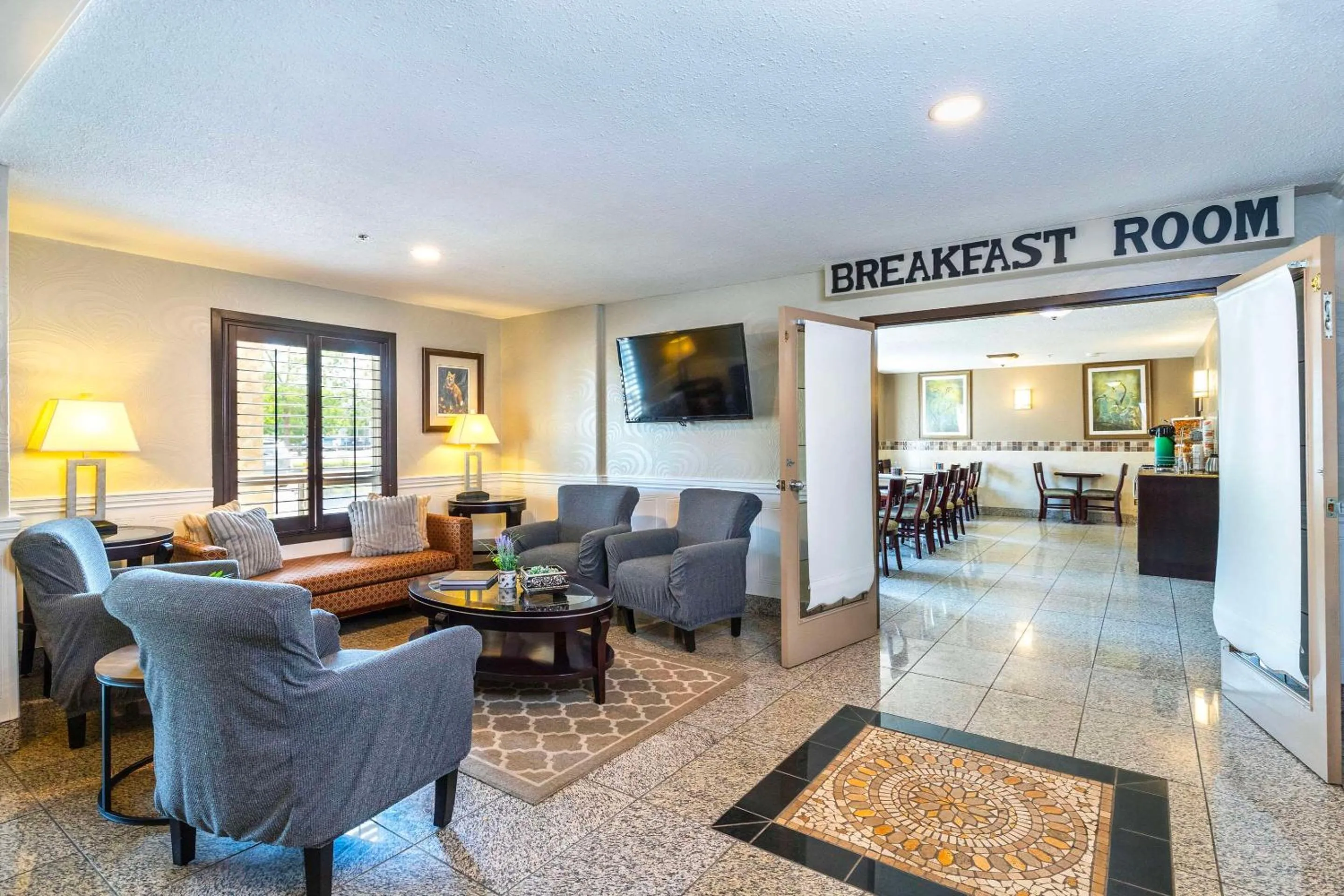 Lobby or reception in Quality Inn & Suites Yorkton