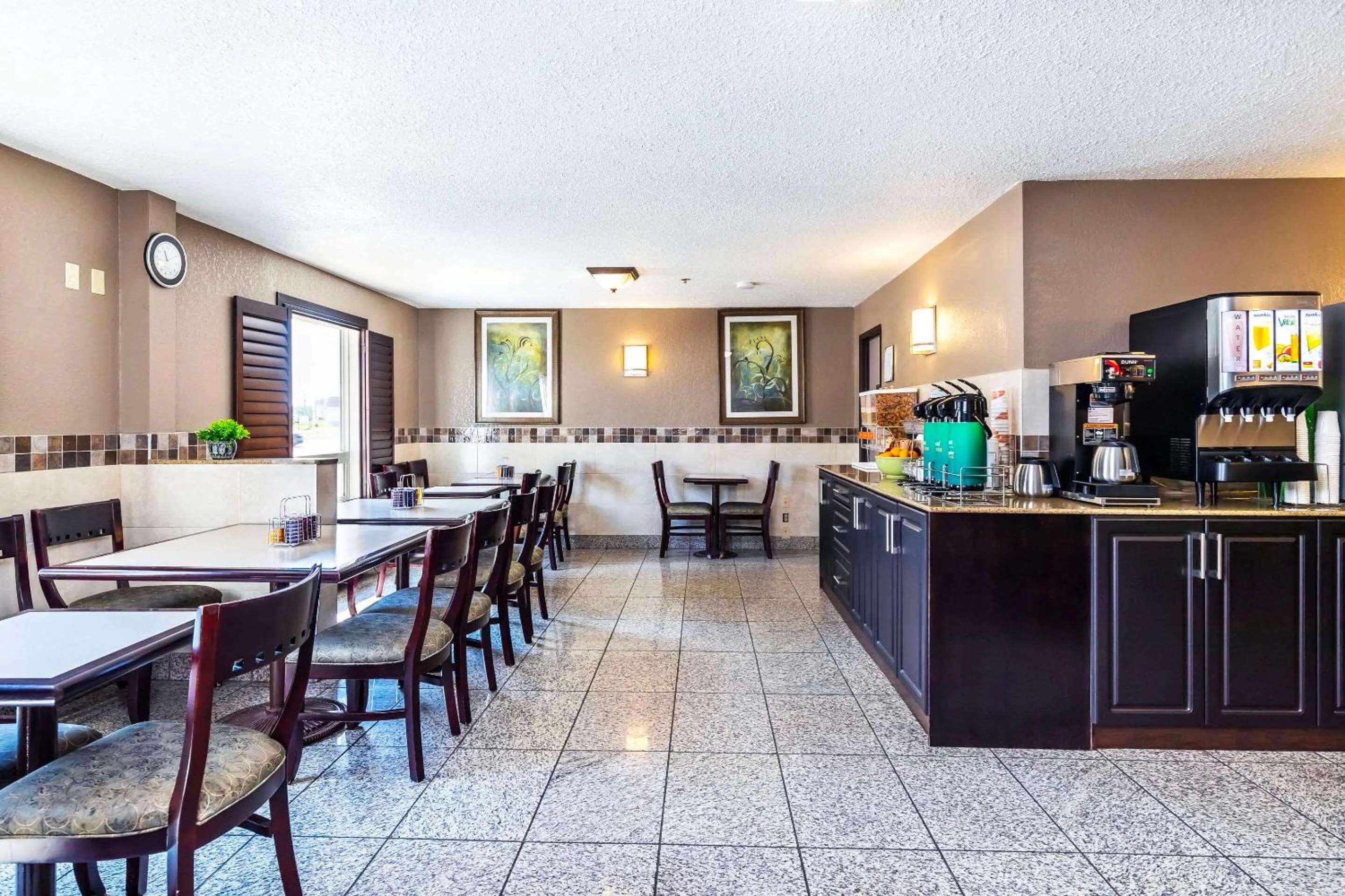 Breakfast in Quality Inn & Suites Yorkton