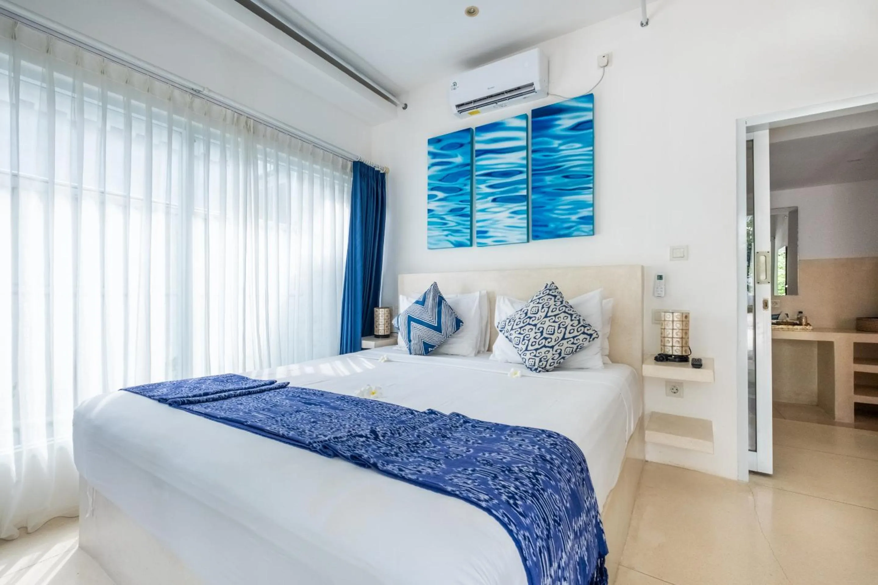 Bedroom, Bed in Seri Resort Gili Meno - Adults Only