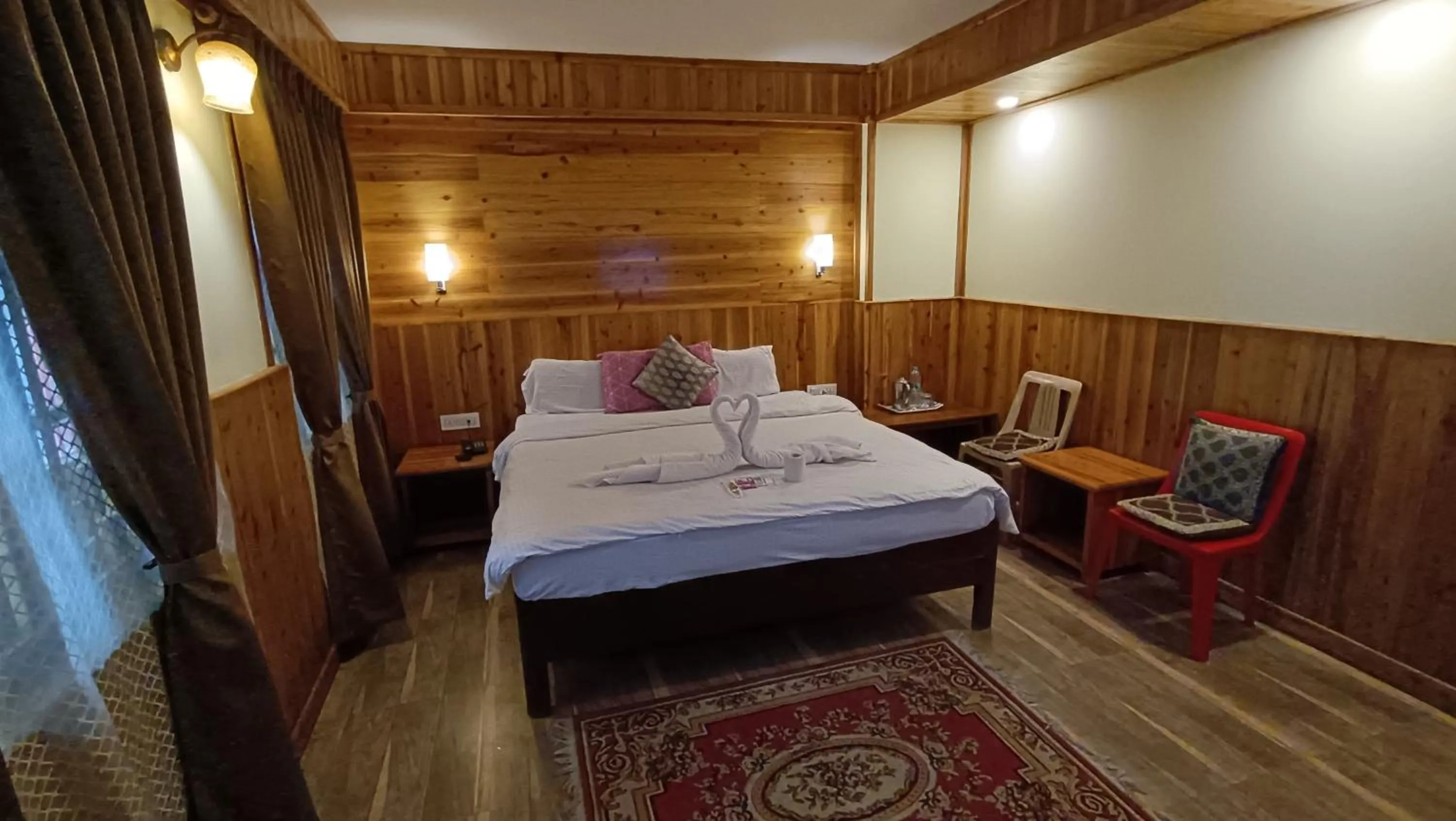 Bed in Hotel Golden Orchid