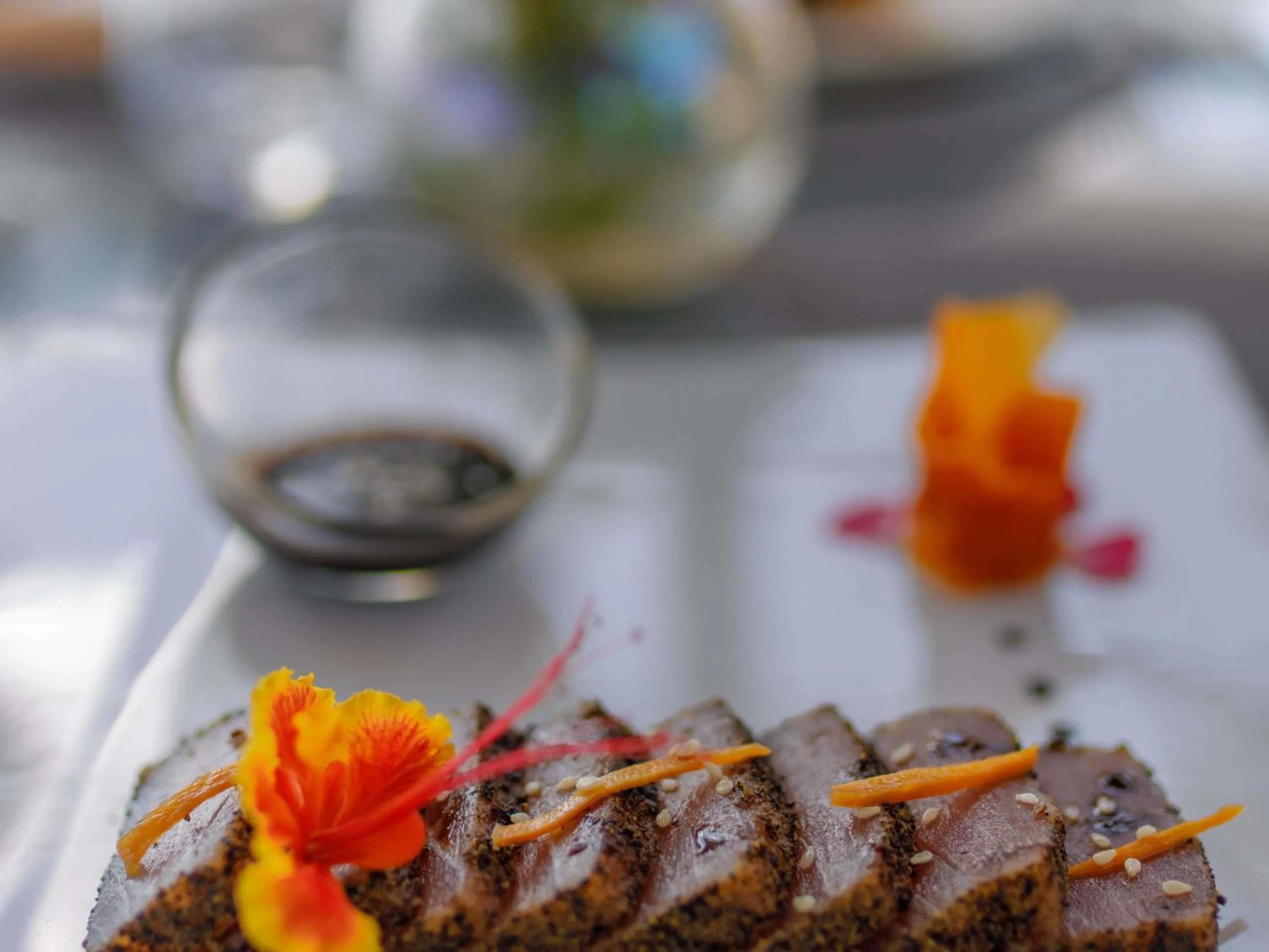 Restaurant/places to eat in Mantis Soanambo Hotel And Spa